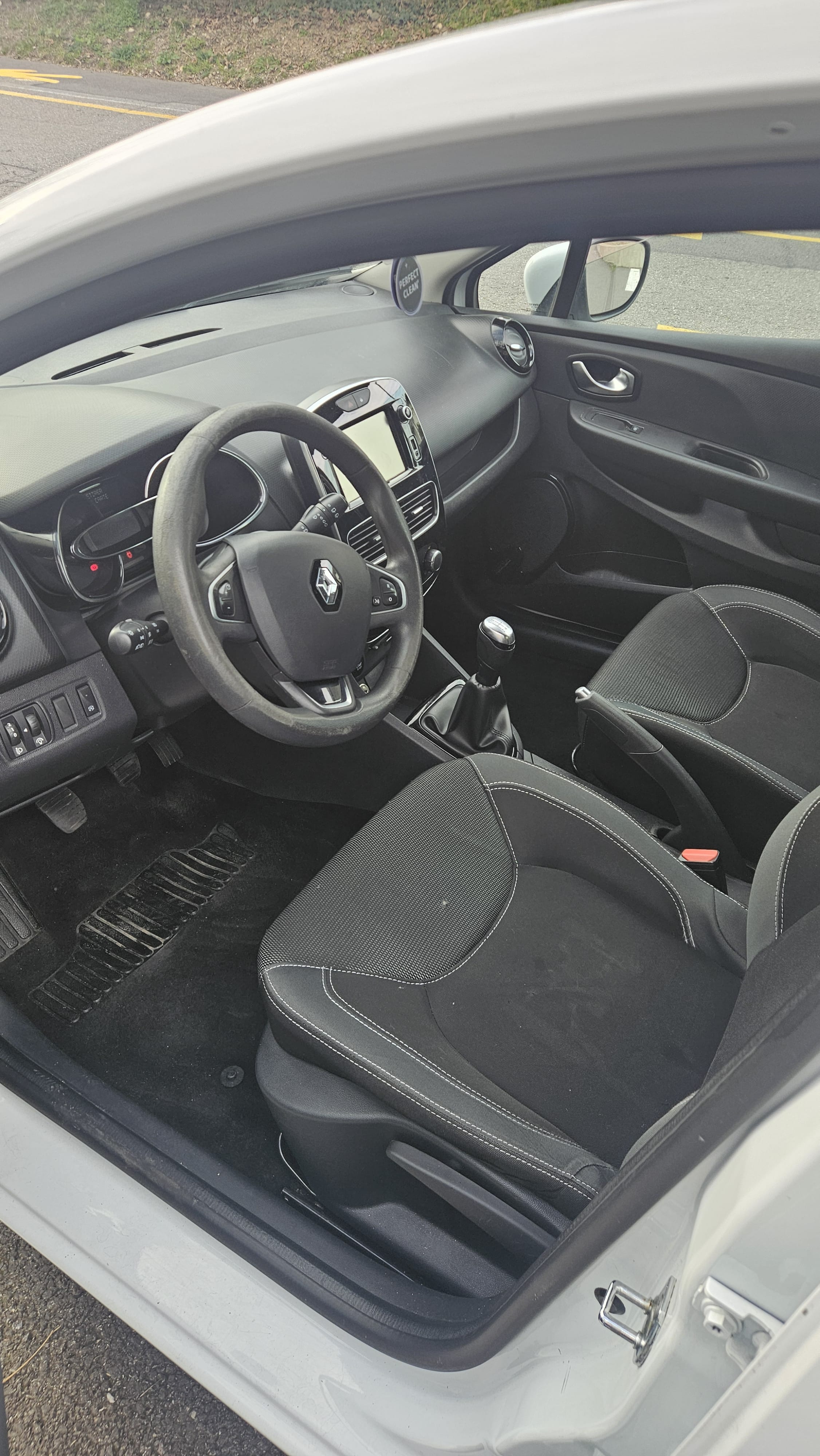 Renault Clio avec Régulateur de vitesse