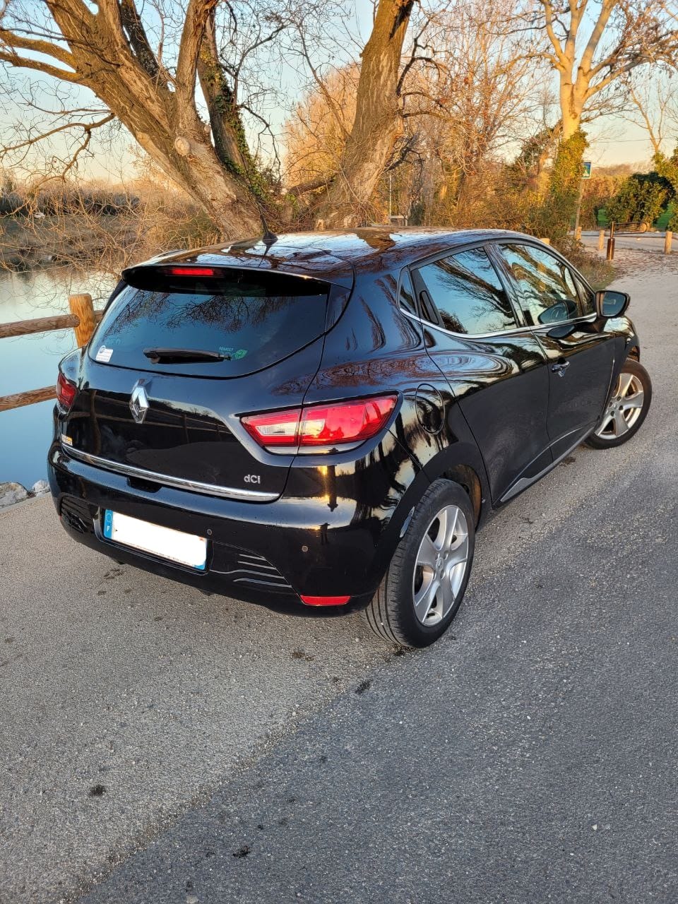 Renault Clio Intense avec Climatisation