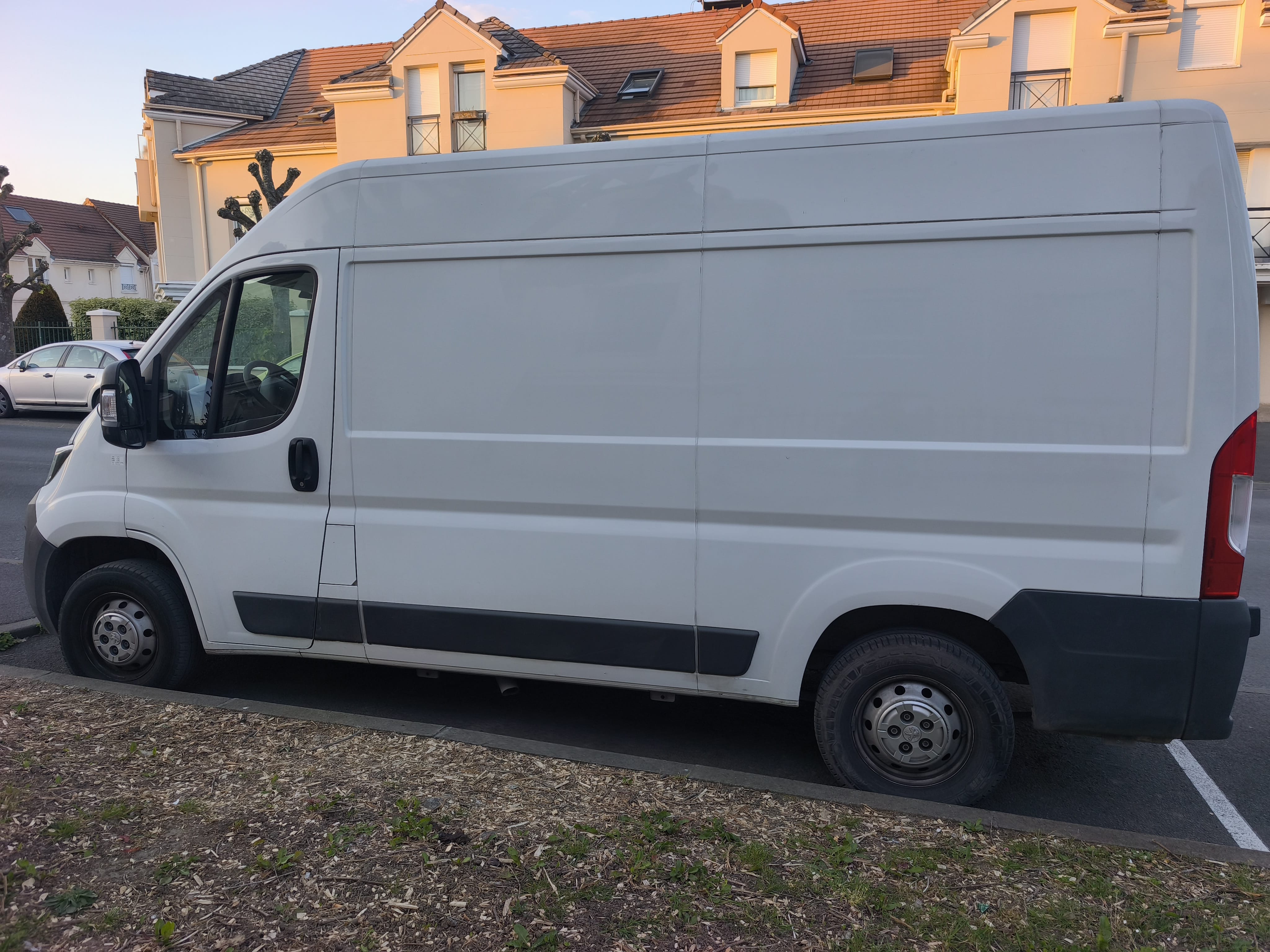 Peugeot Boxer avec Climatisation