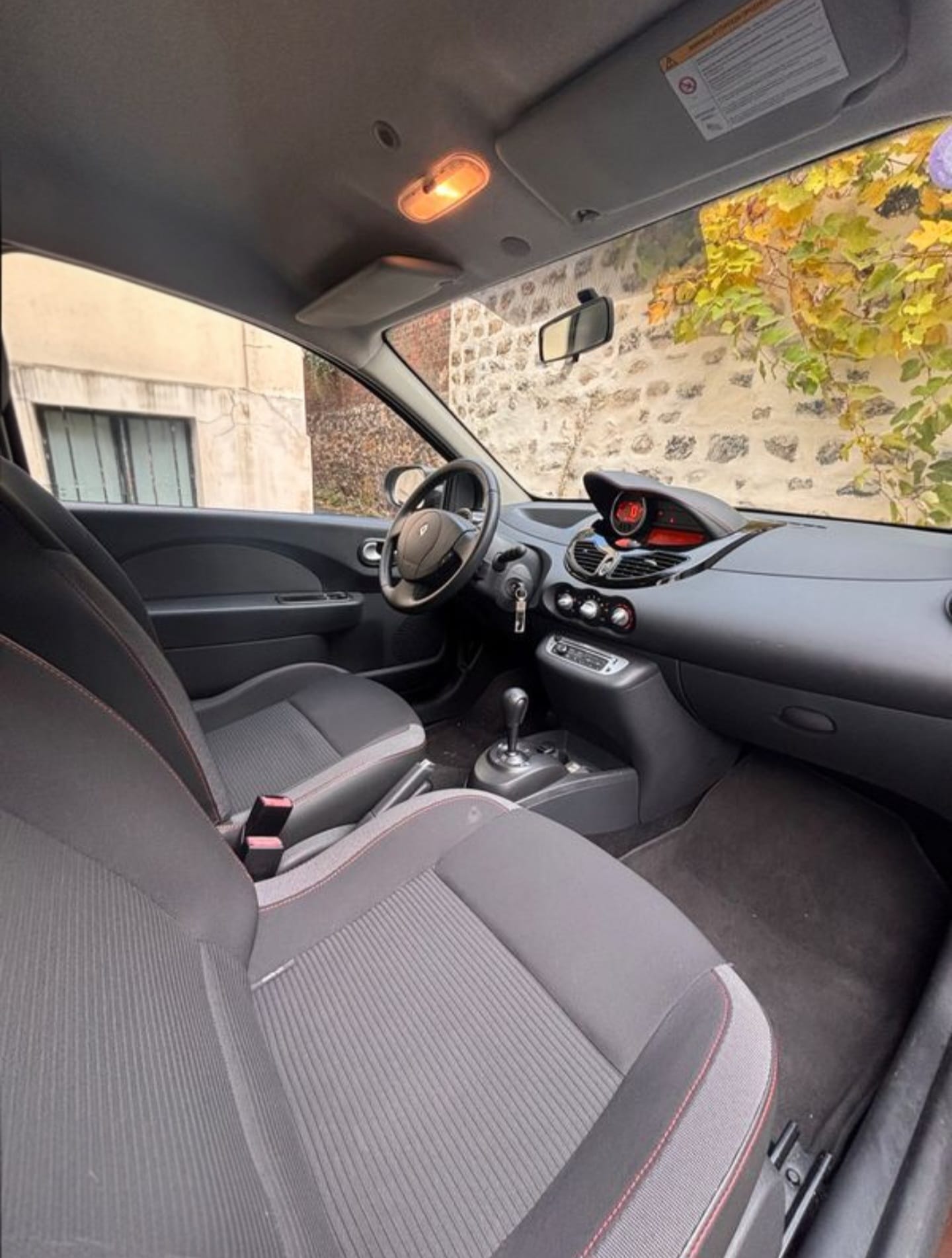 Renault Twingo II 1.2 16s boite automatique 5 chevaux fiscal