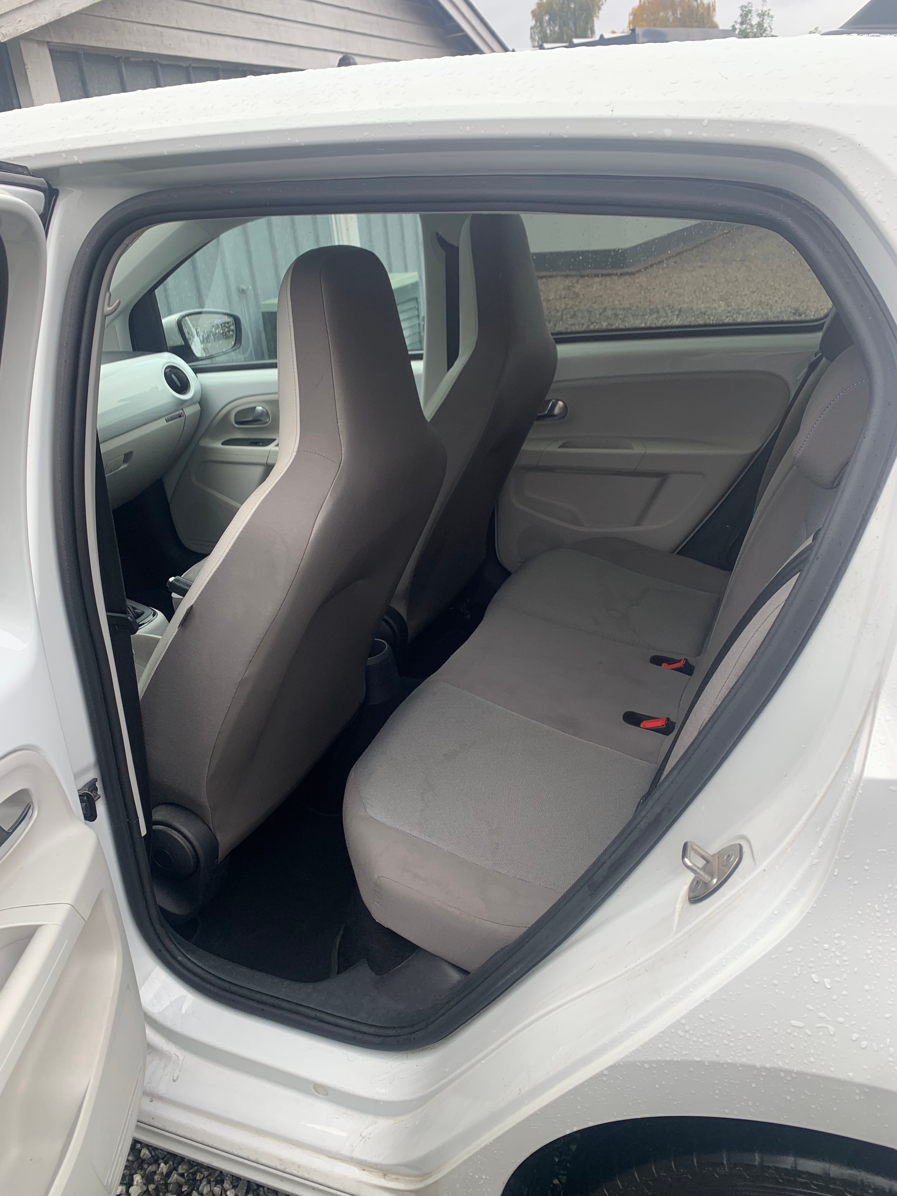 Volkswagen Up! med Lydinngang