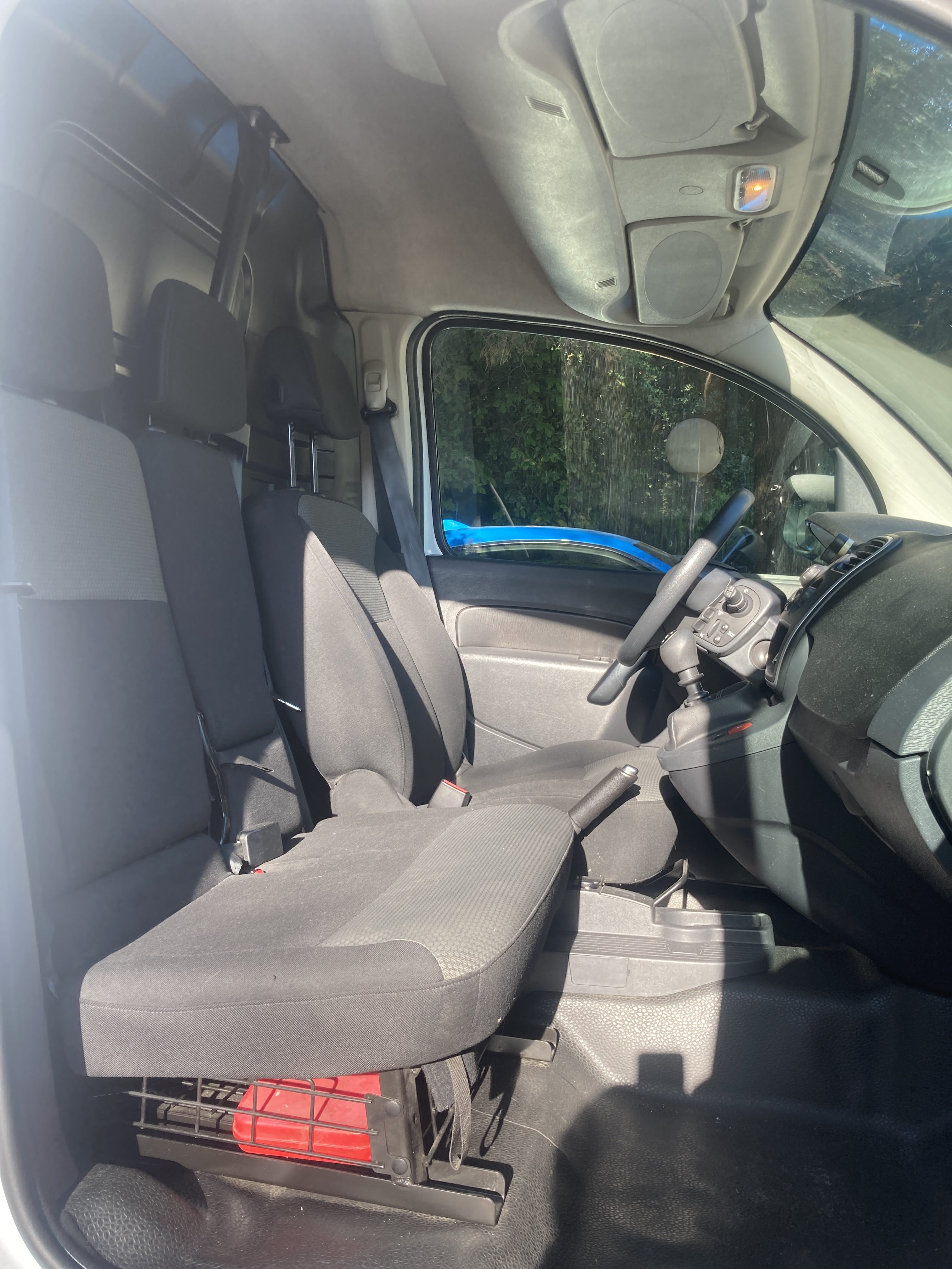 Renault Kangoo Fourgon avec GPS