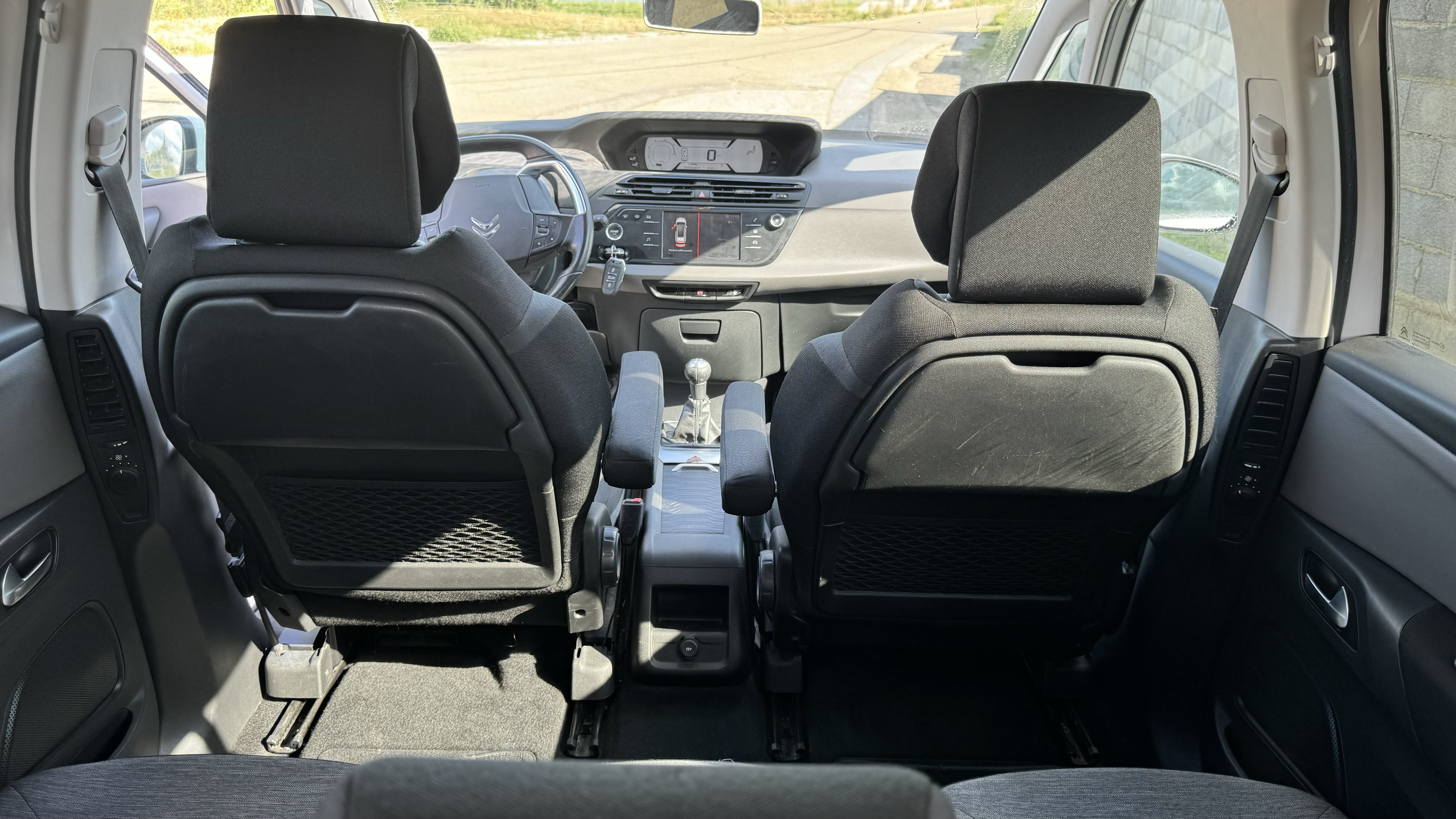 Citroen C4 Grand Picasso avec Entrée audio / iPod