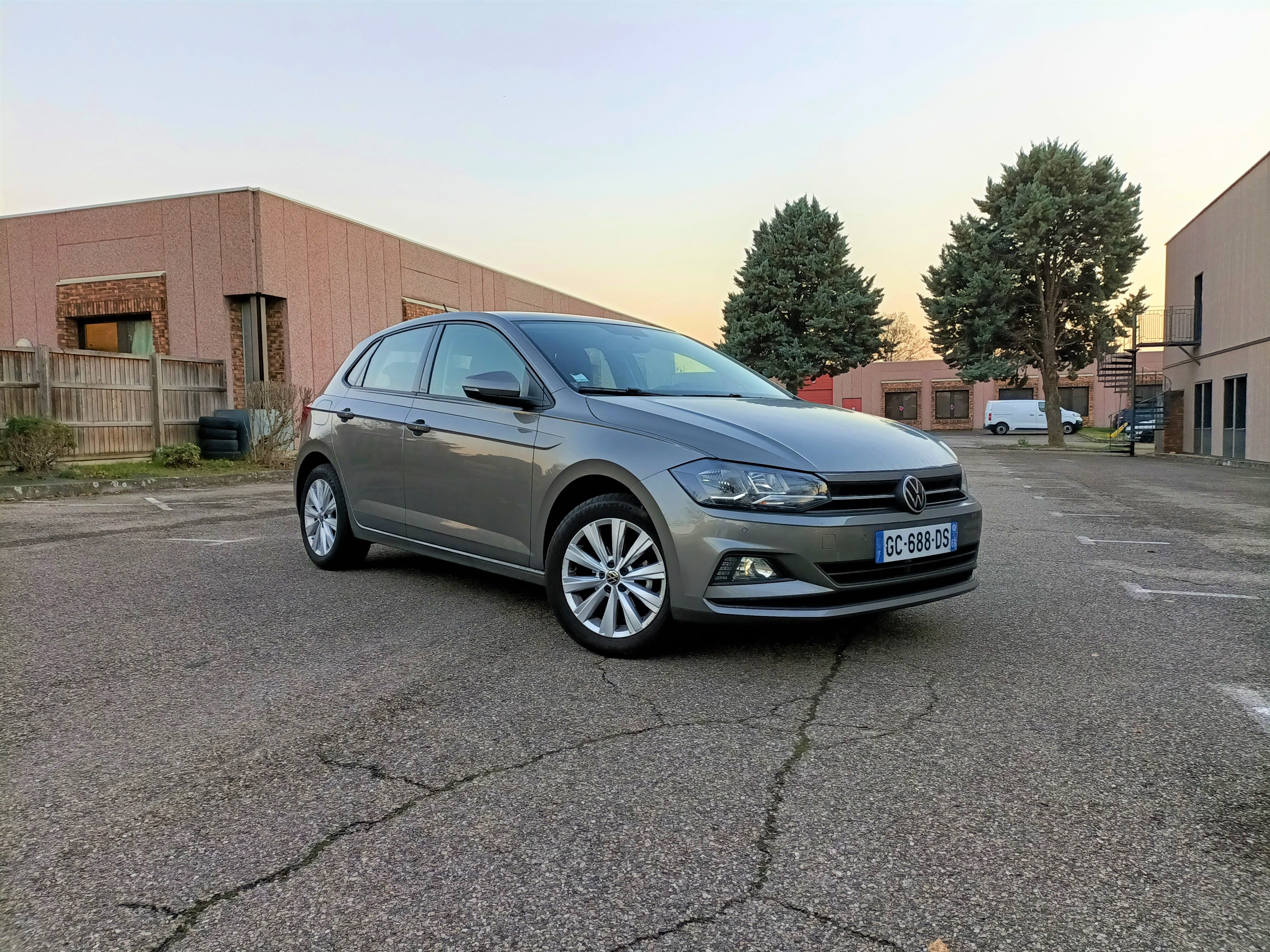 Volkswagen Polo 688, 2021, Essence 95