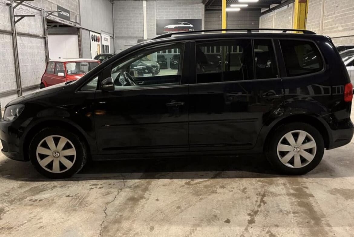 Volkswagen Touran avec Climatisation