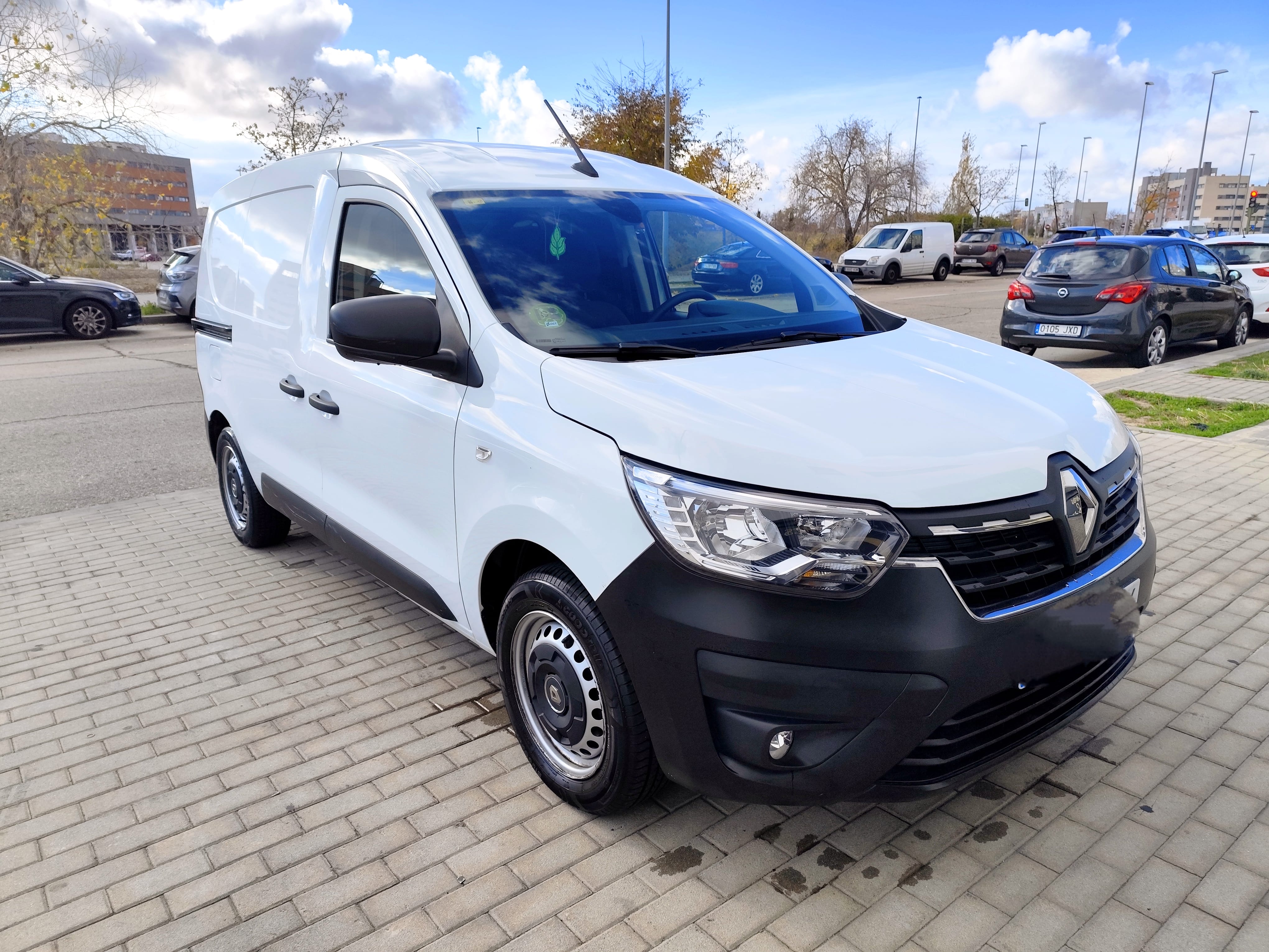 Renault Express con Control de velocidad