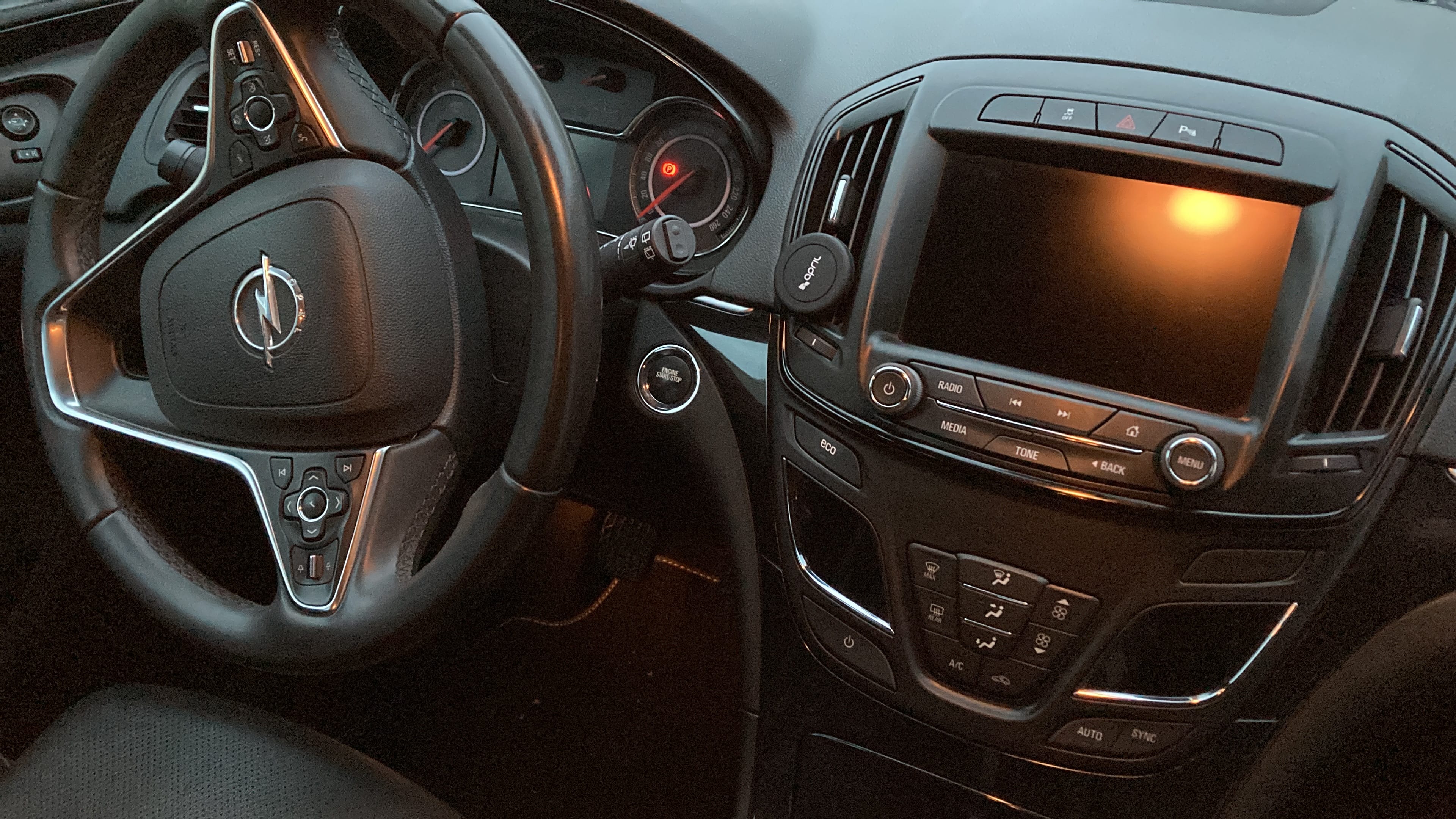 Opel Insignia 2L 140 ch avec GPS