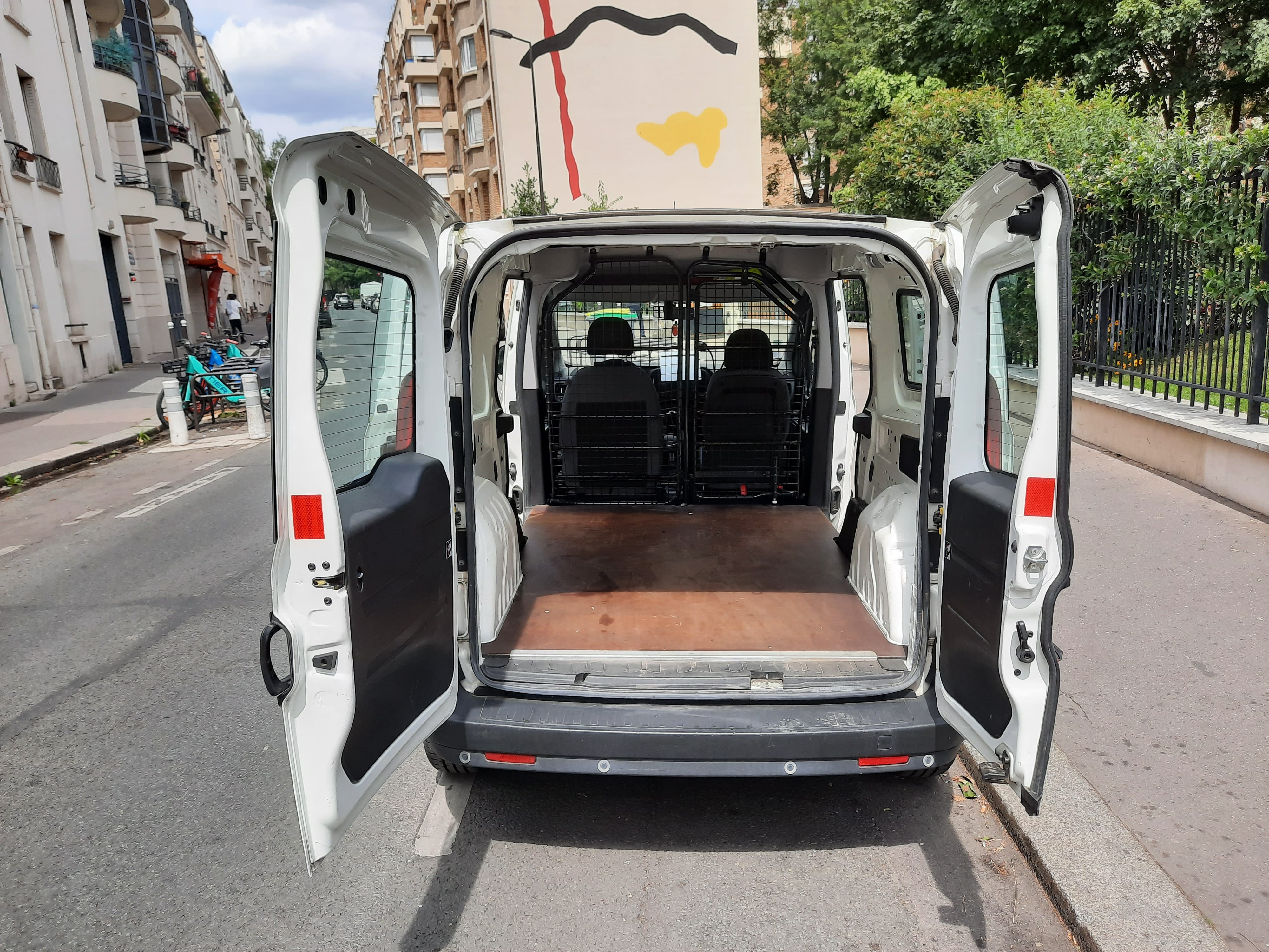 Fiat Doblo Cargo Maxi vitré Diesel