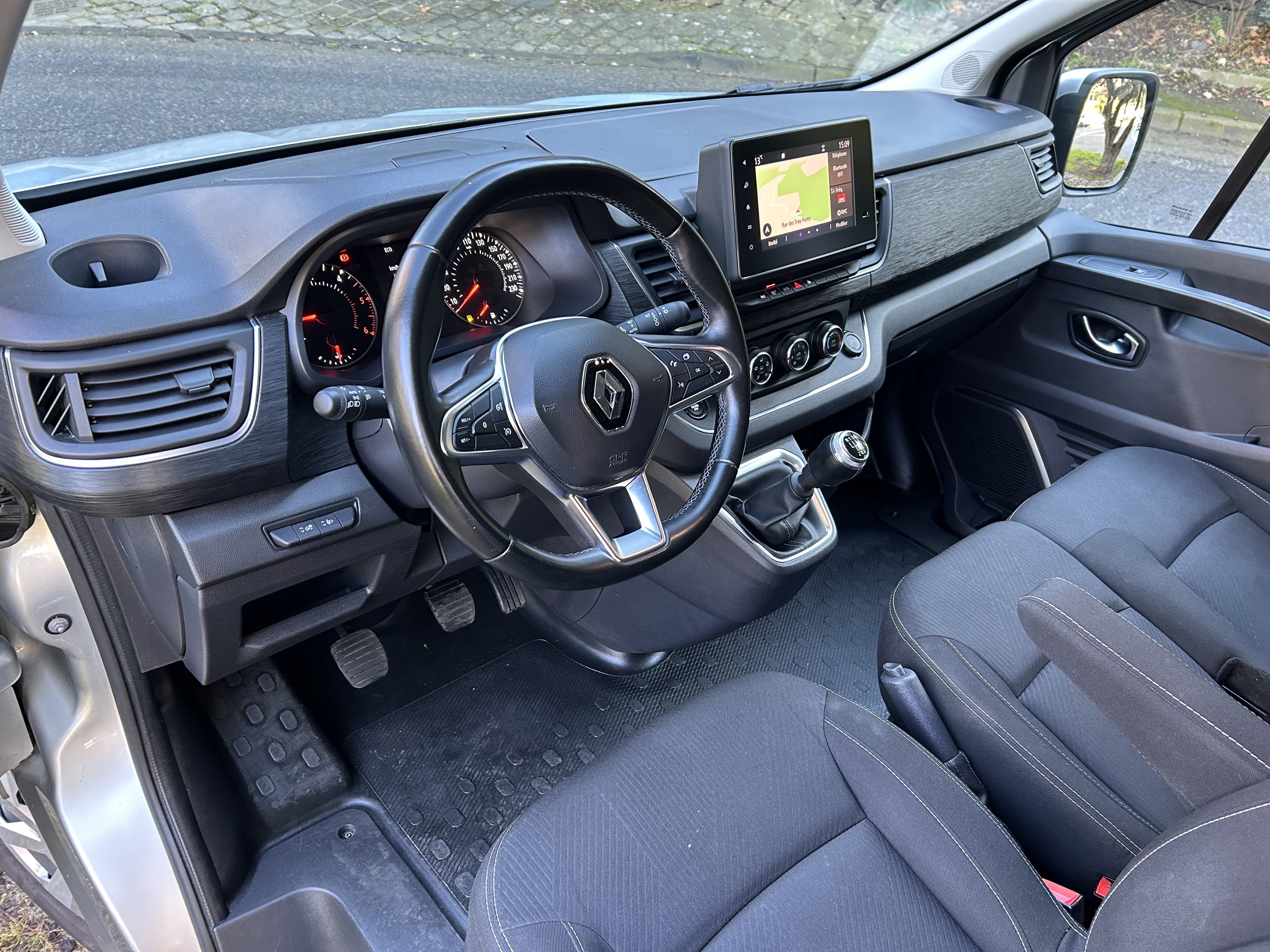 Renault Trafic Passenger avec Climatisation
