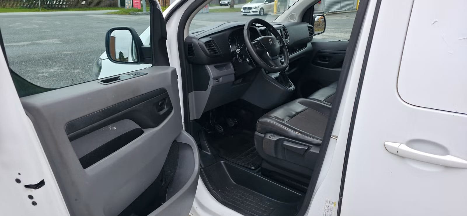 Citroen Jumpy med Apple CarPlay
