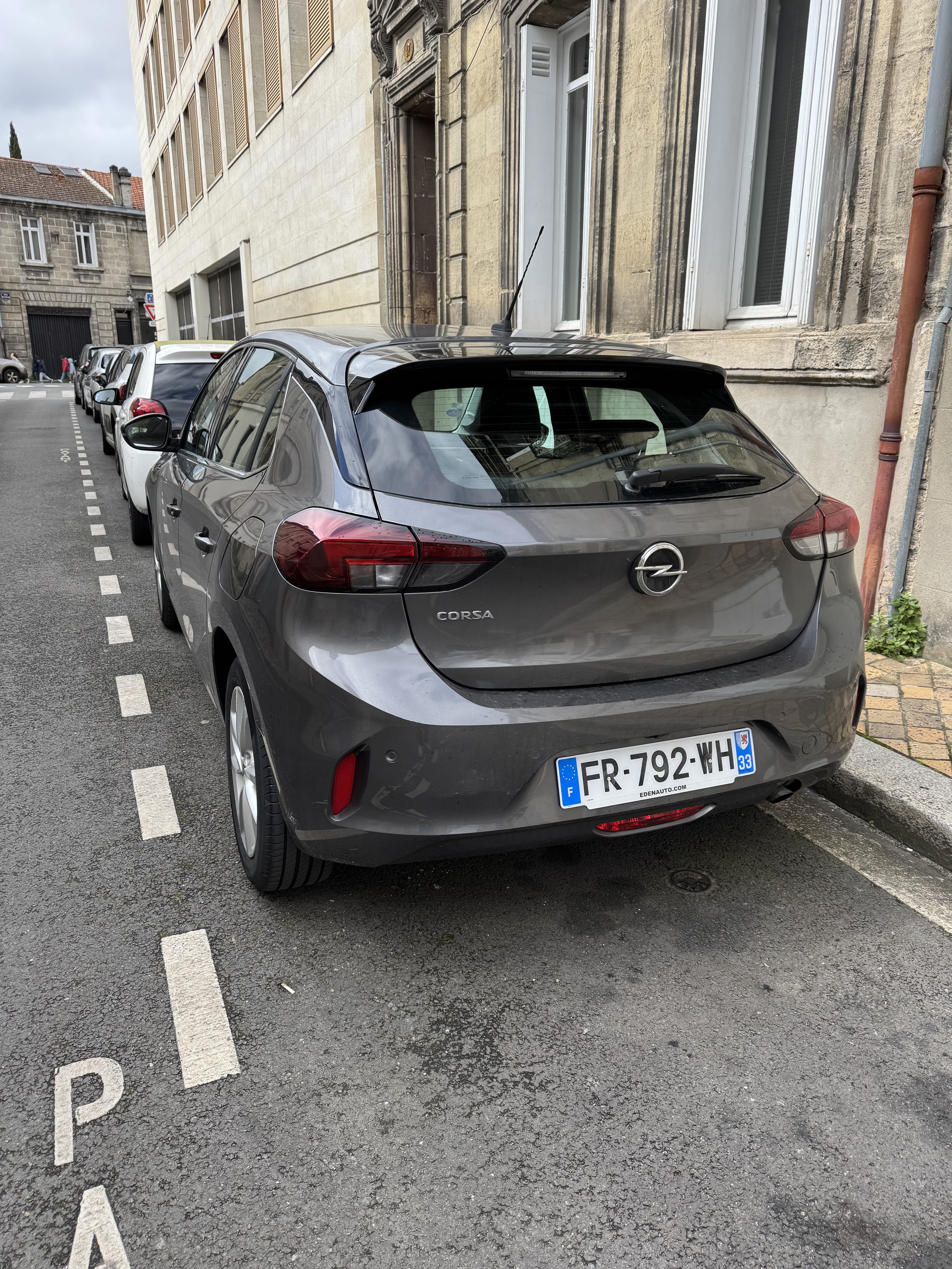 Opel Corsa avec GPS