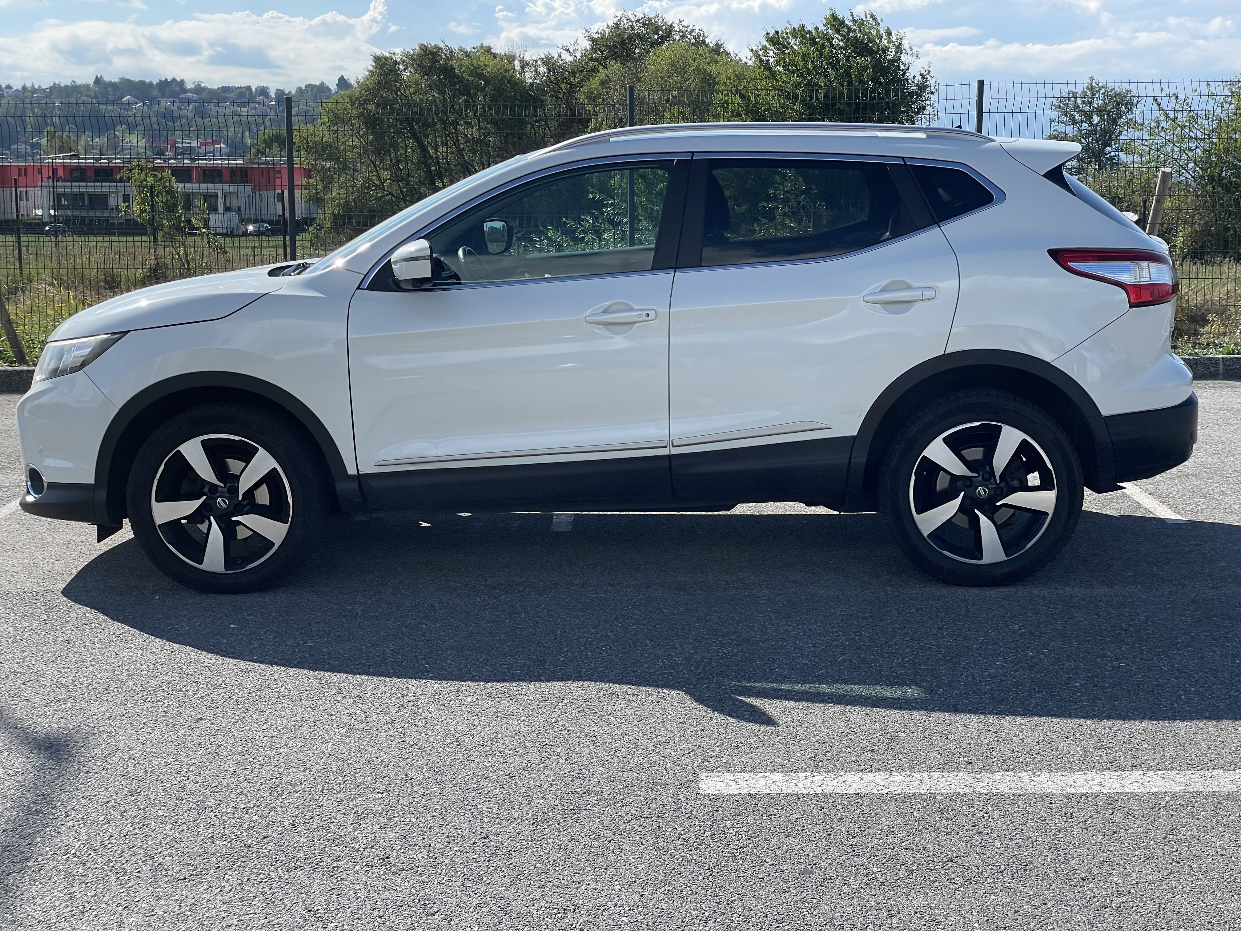 Nissan Qashqai+2 avec Climatisation