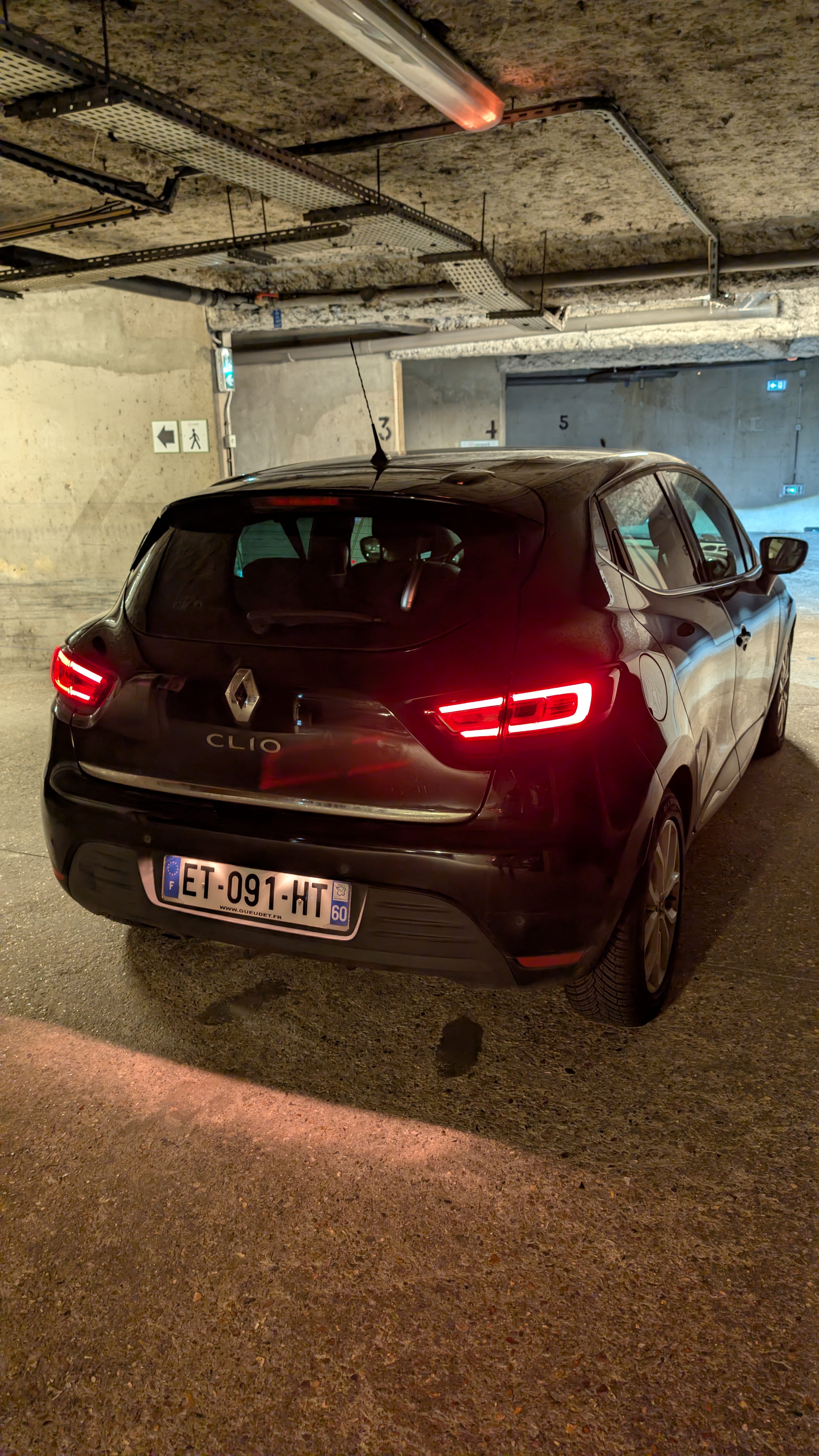 Renault Clio avec Climatisation
