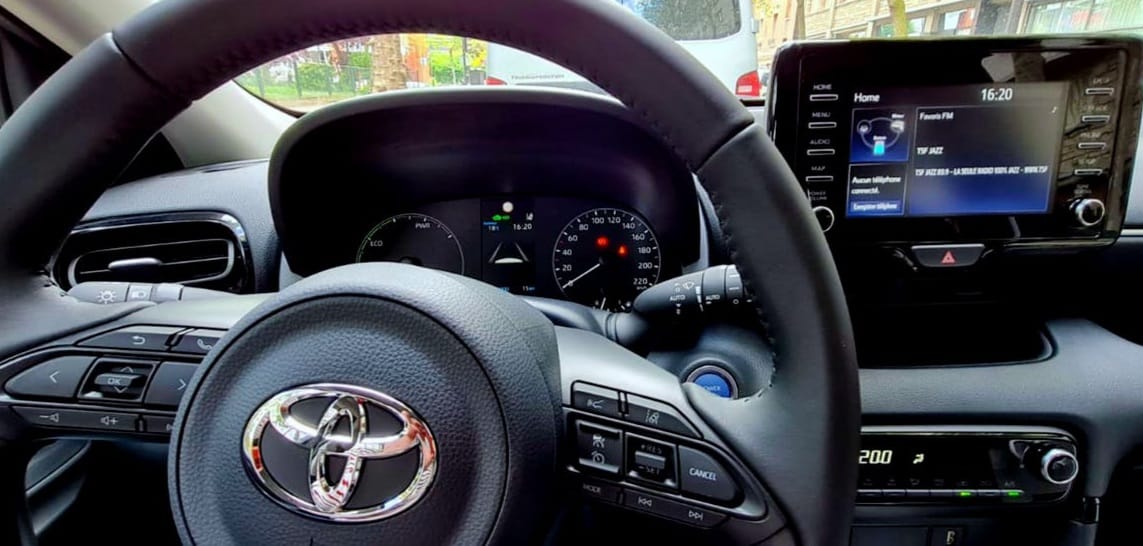 Toyota Yaris Hybride (FZ424) 116ch (Clim, Boite Auto, Connectivité smartphone...) # avec Android Auto