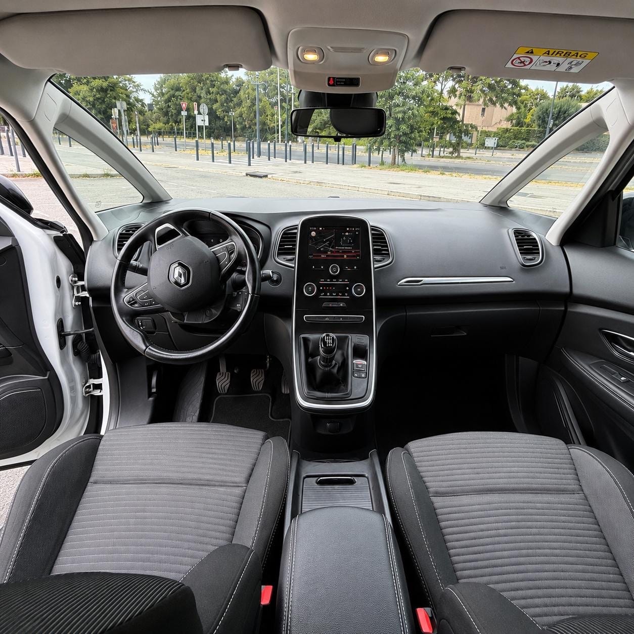 Renault Scenic 1.3 tce with GPS