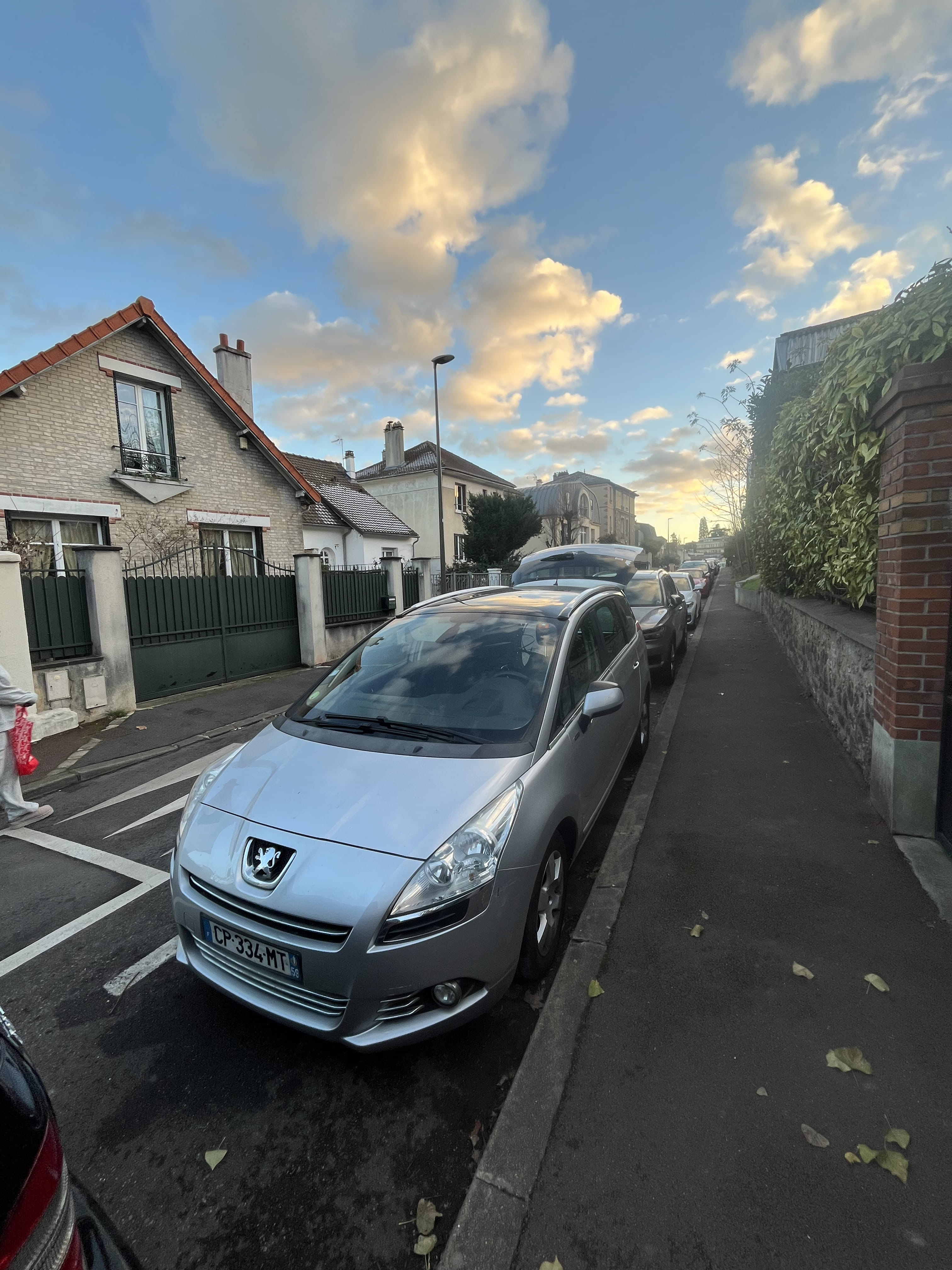 Peugeot 5008 avec Climatisation