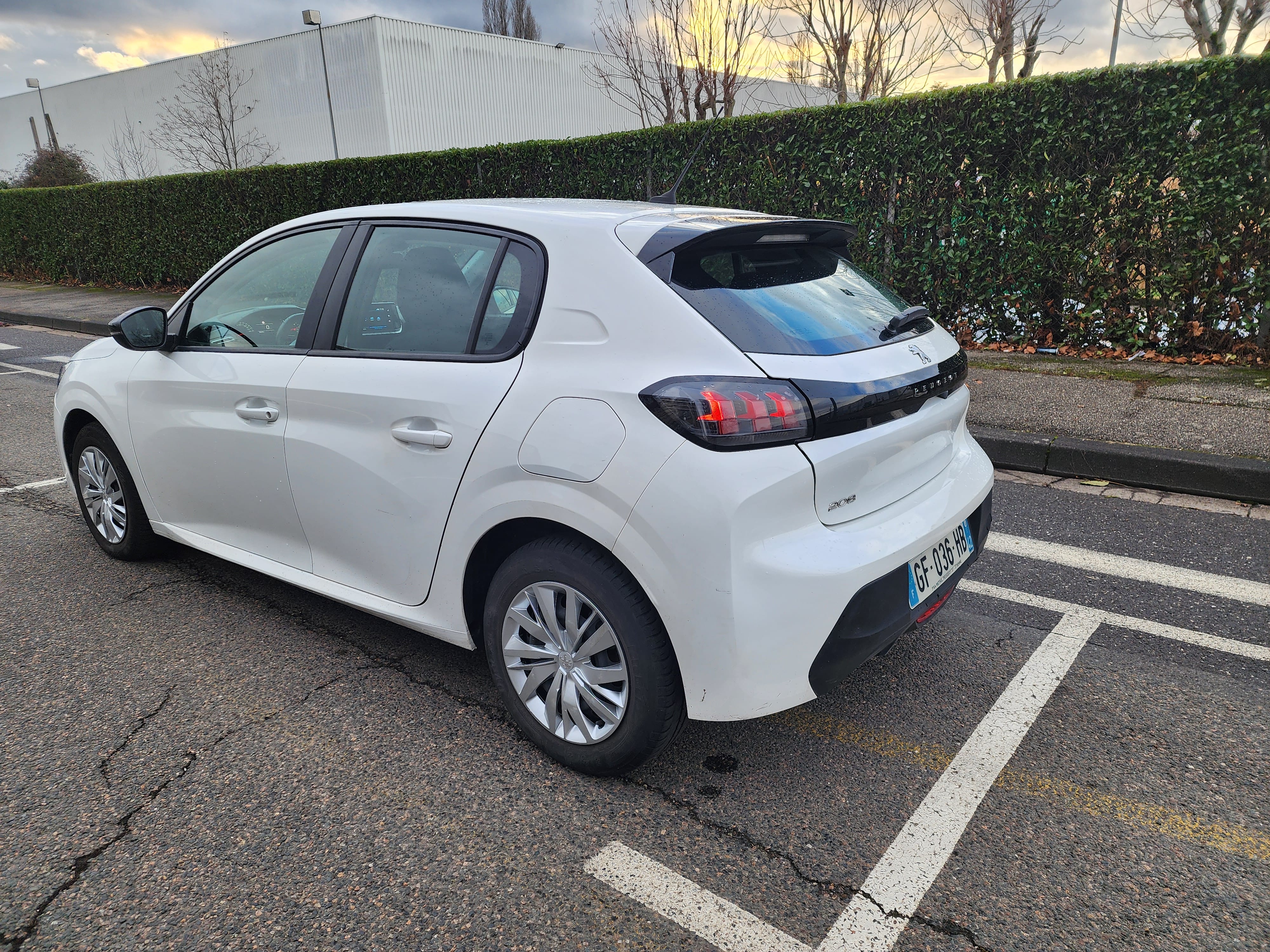 Peugeot 208 avec Régulateur de vitesse