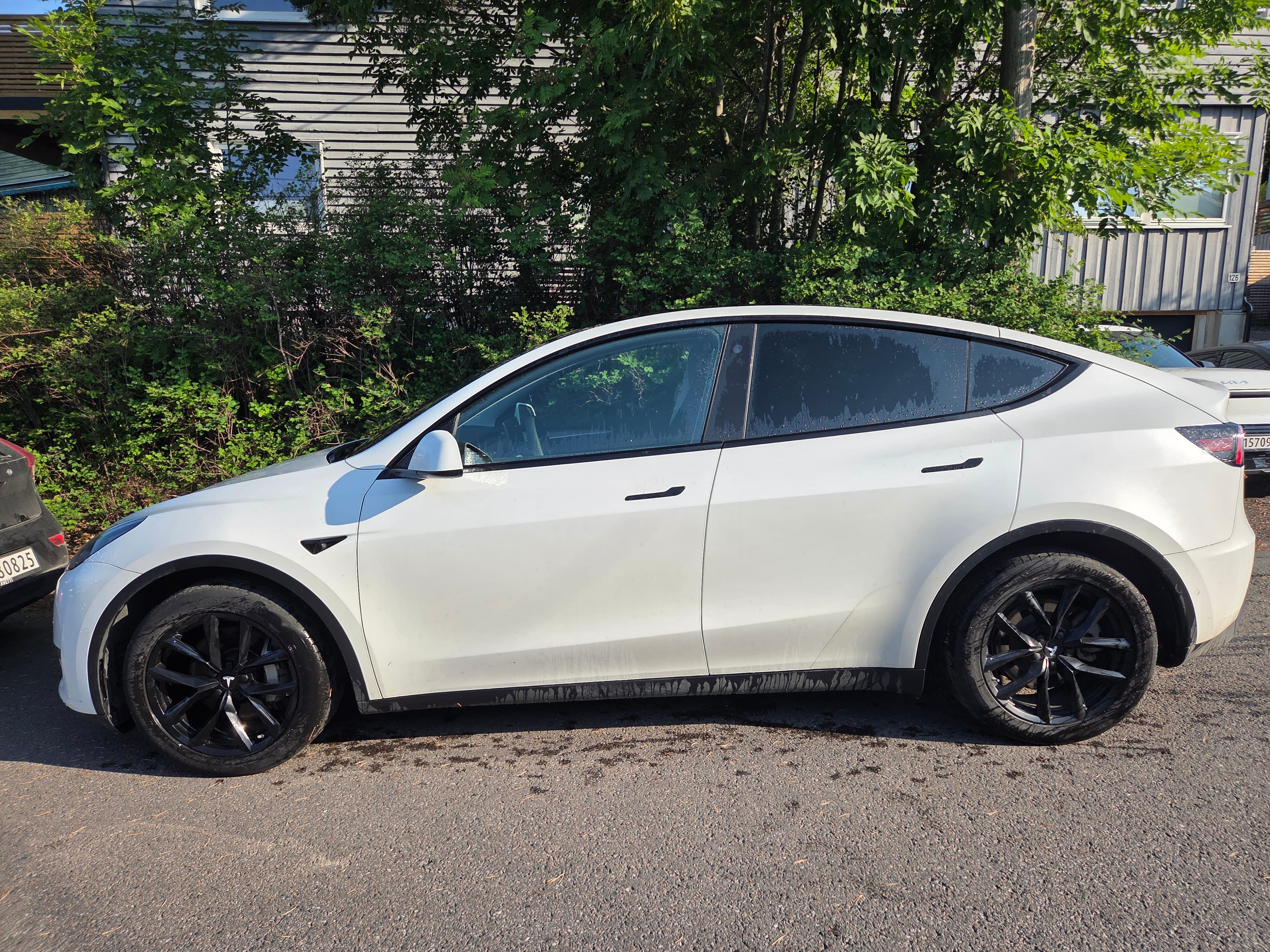 Tesla Model Y med Aircondition