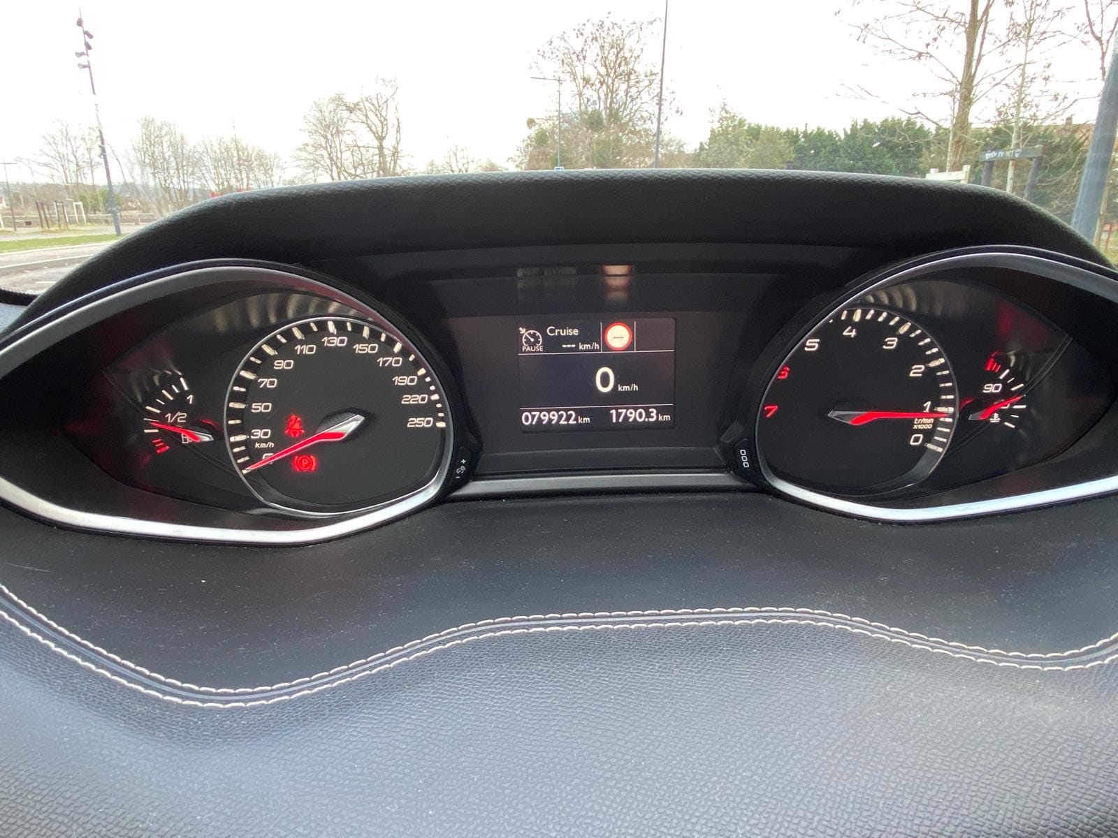 Peugeot 308 avec GPS