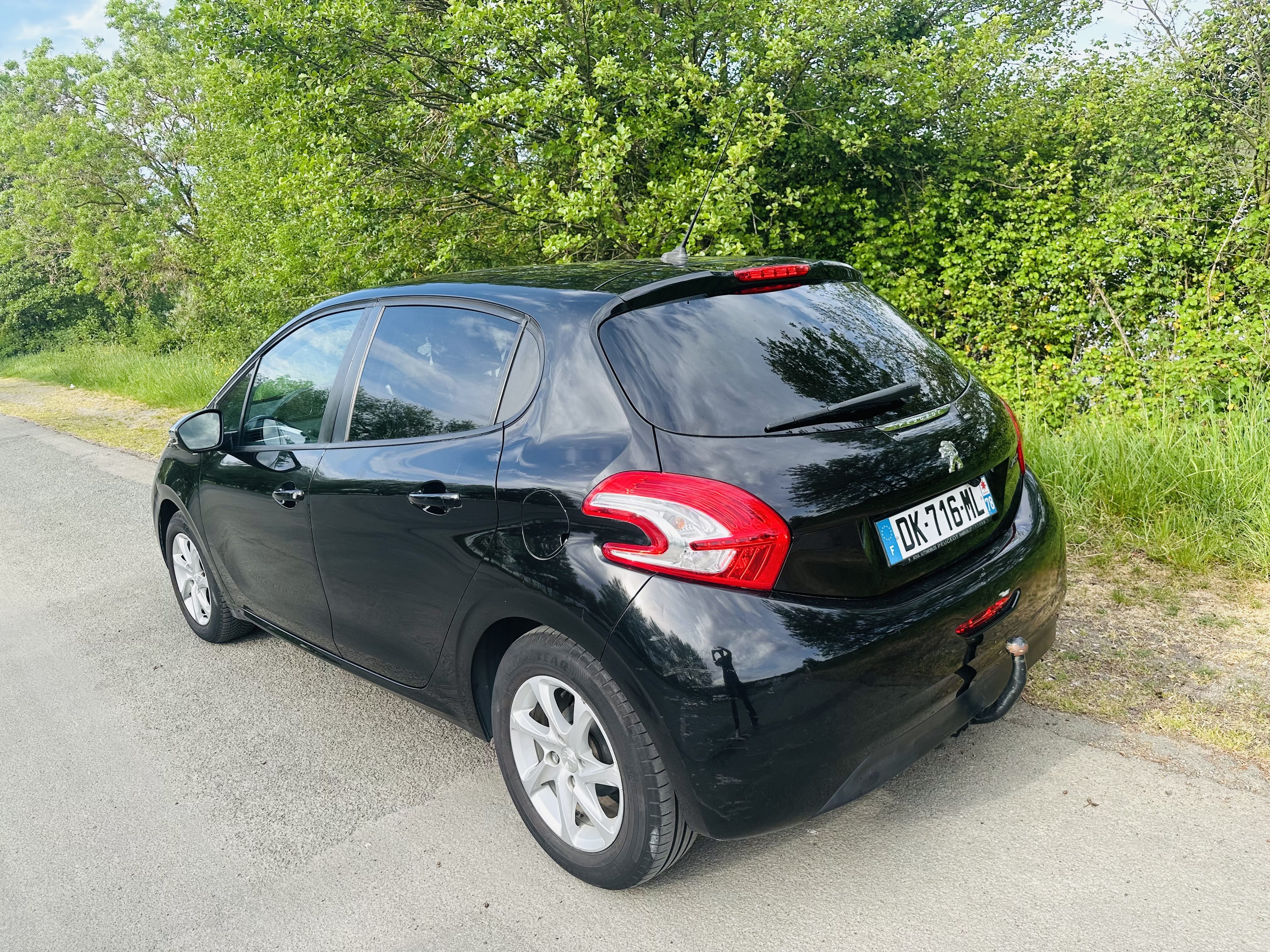 Peugeot 208 avec Climatisation