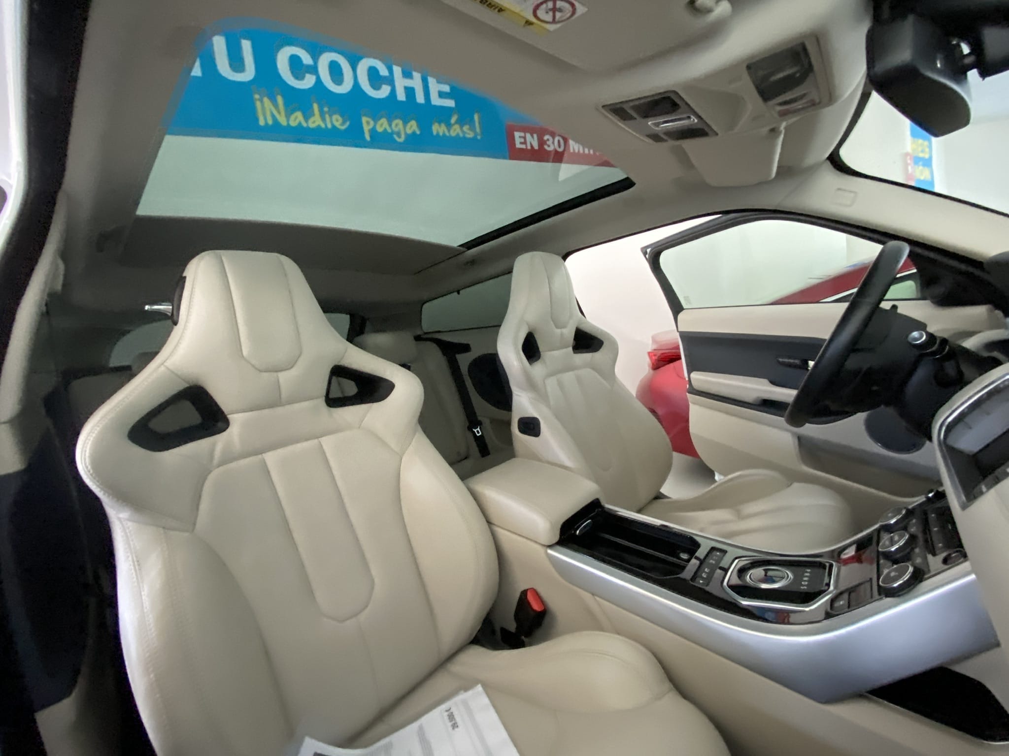Land-Rover Range Rover Evoque Coupé 240 CV Gasolina con Audio Bluetooth