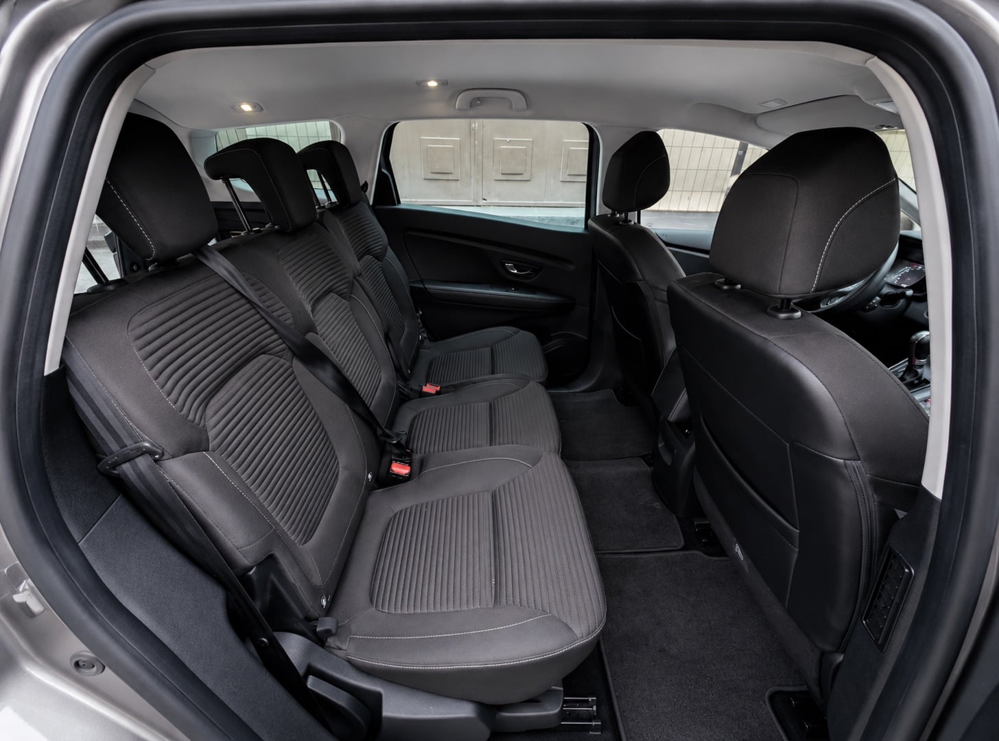 Renault Grand Scenic with Cruise control