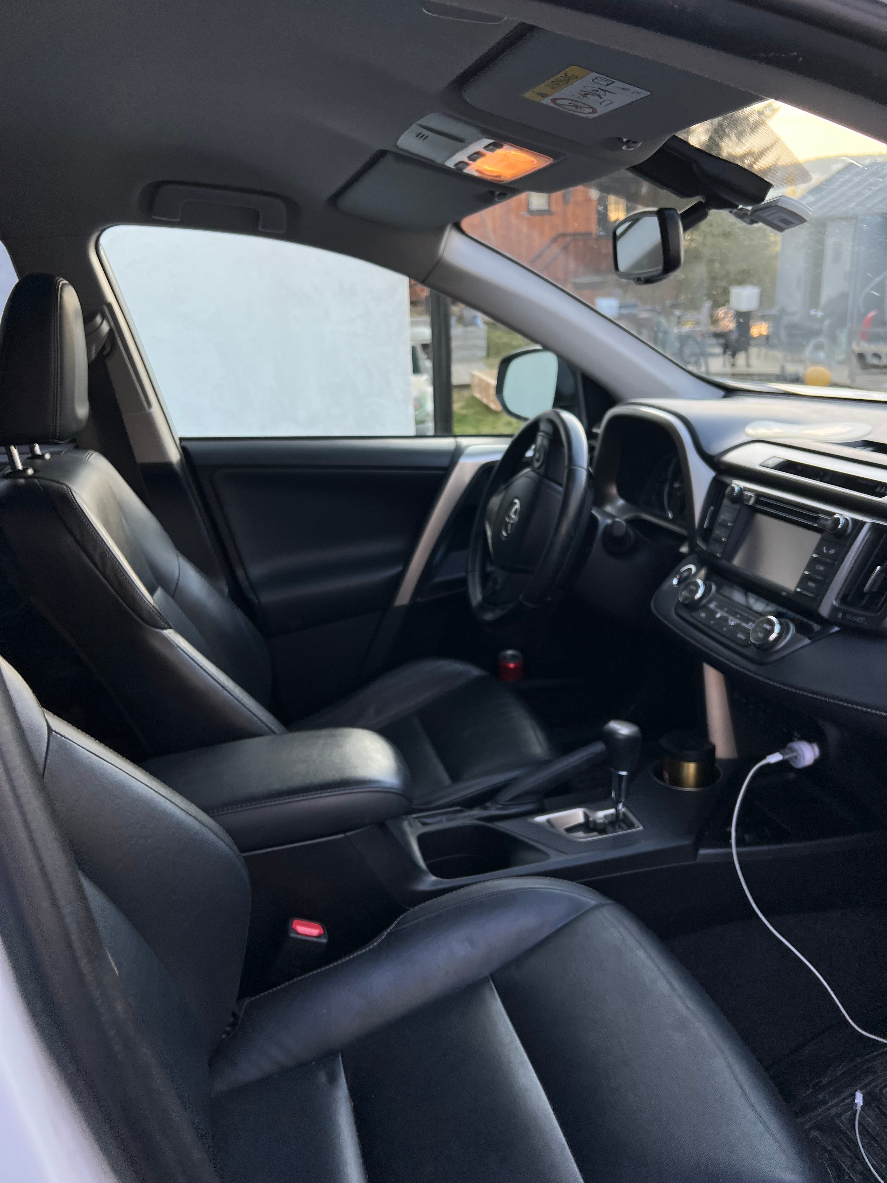 Toyota RAV4 med Cruisekontroll