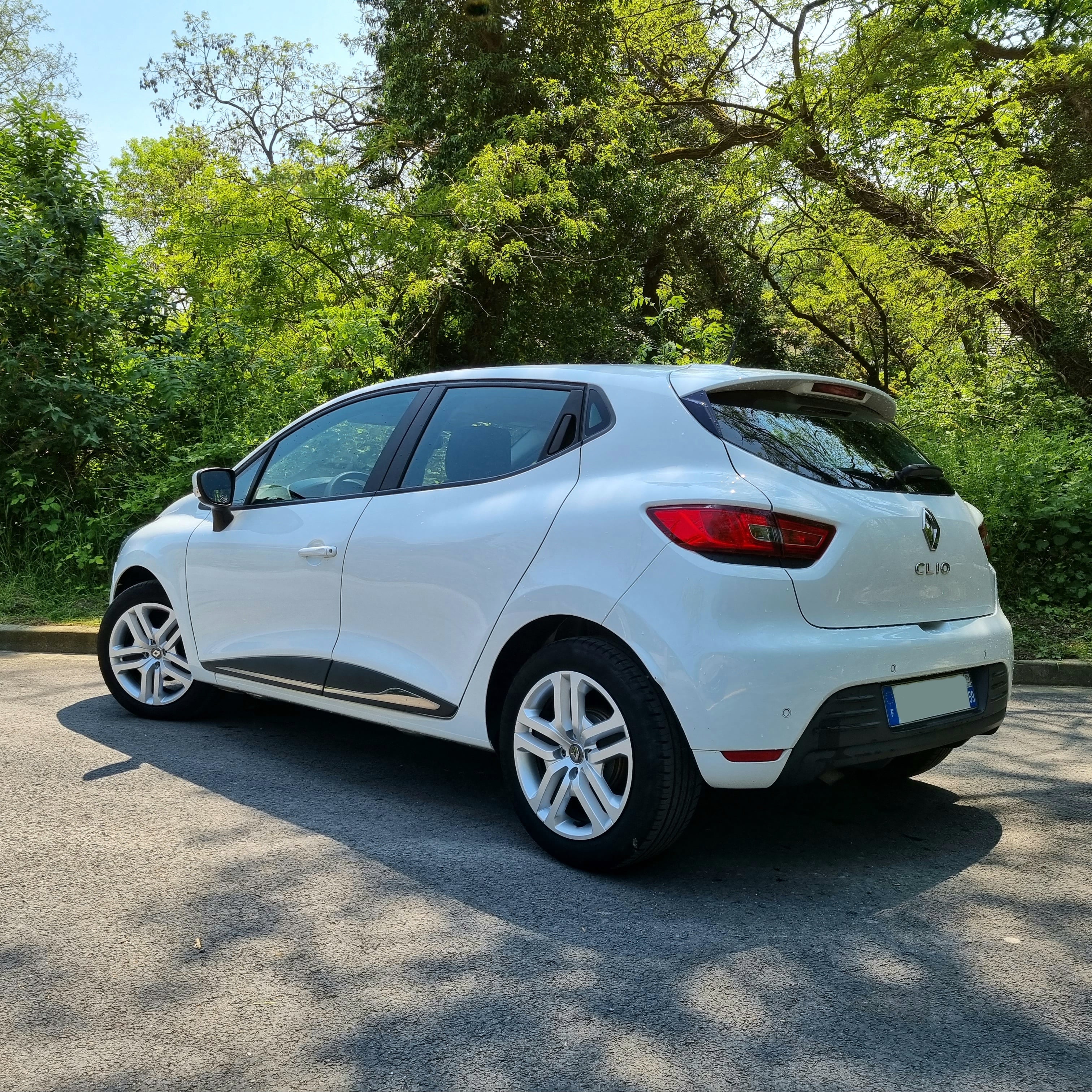 Renault Clio avec Climatisation