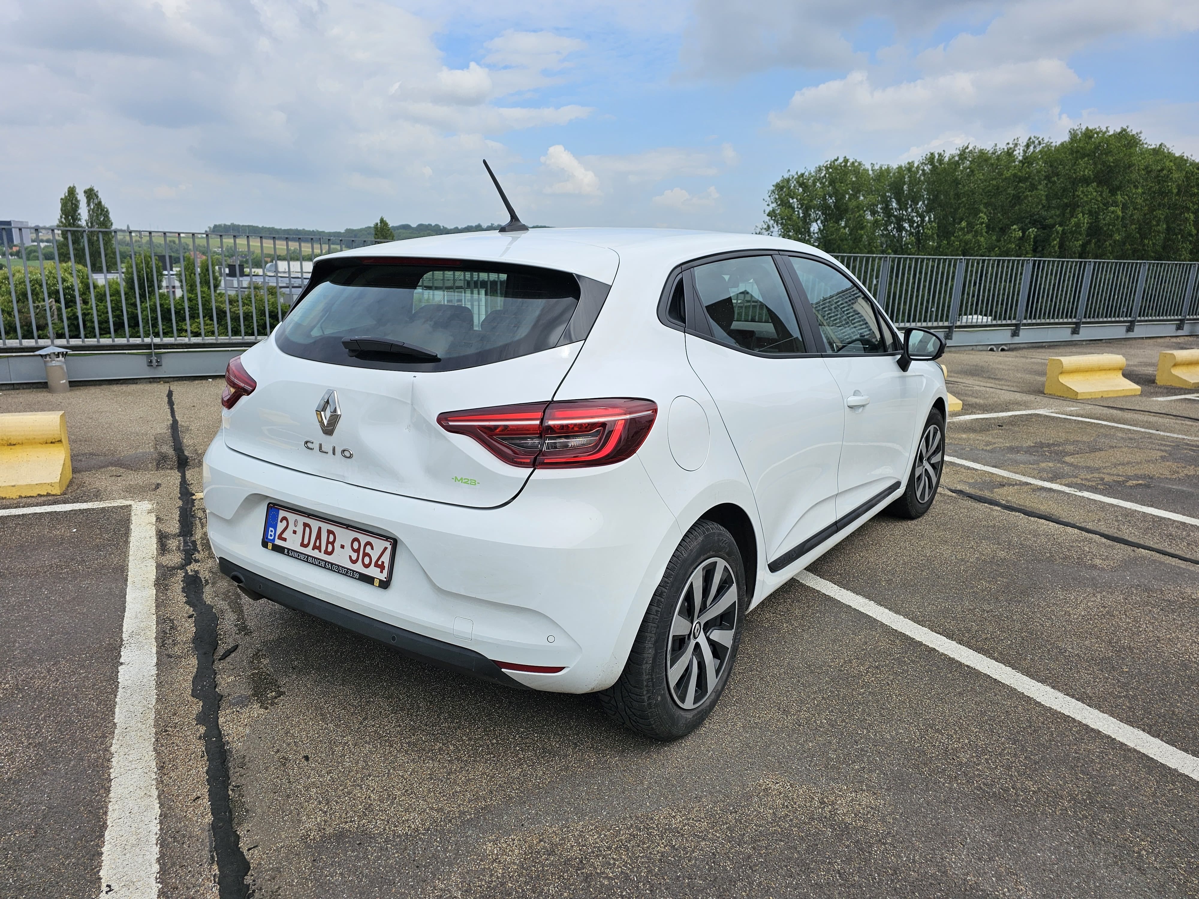 Renault Clio with Cruise control