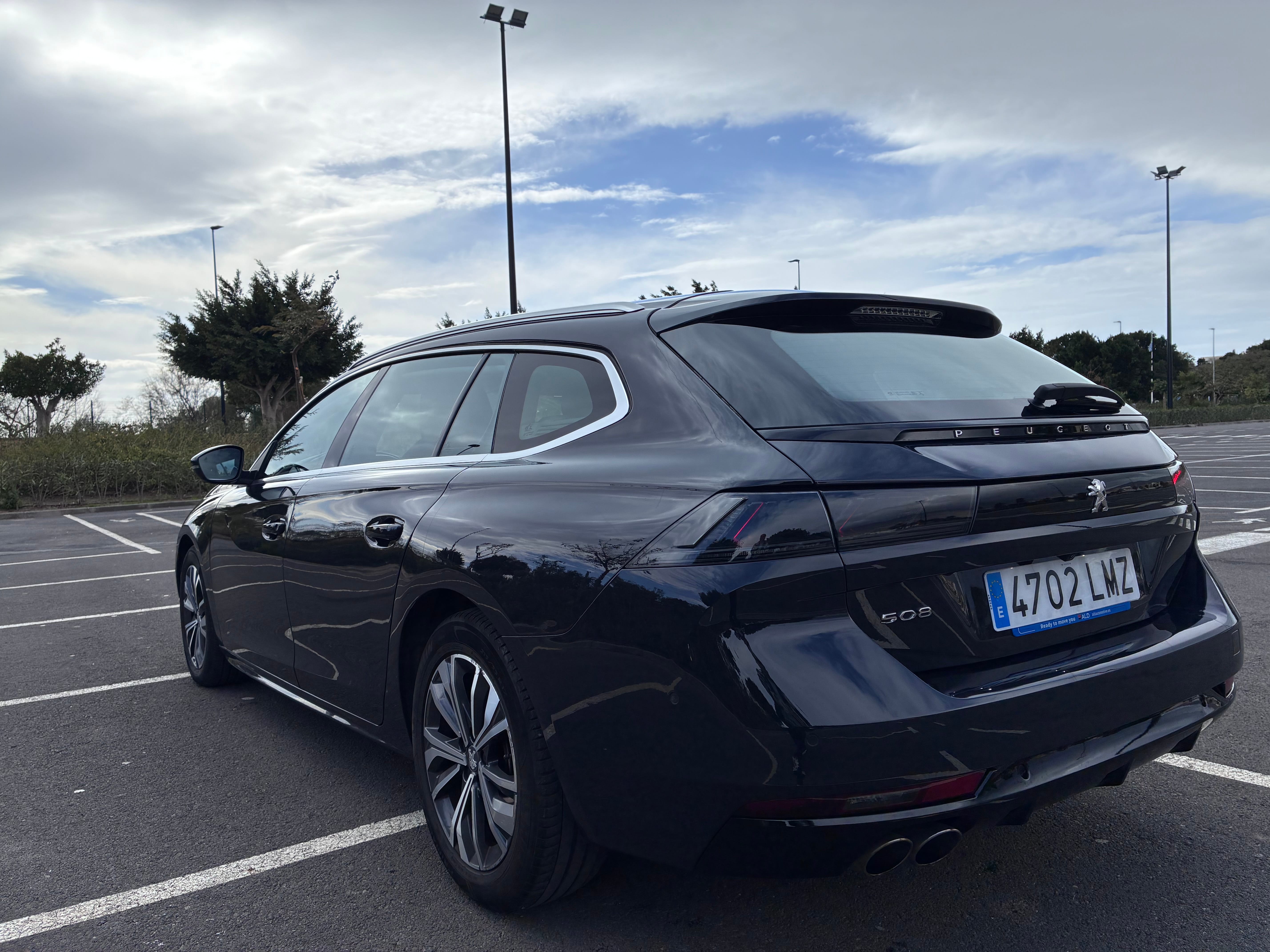 Peugeot 508 SW con GPS