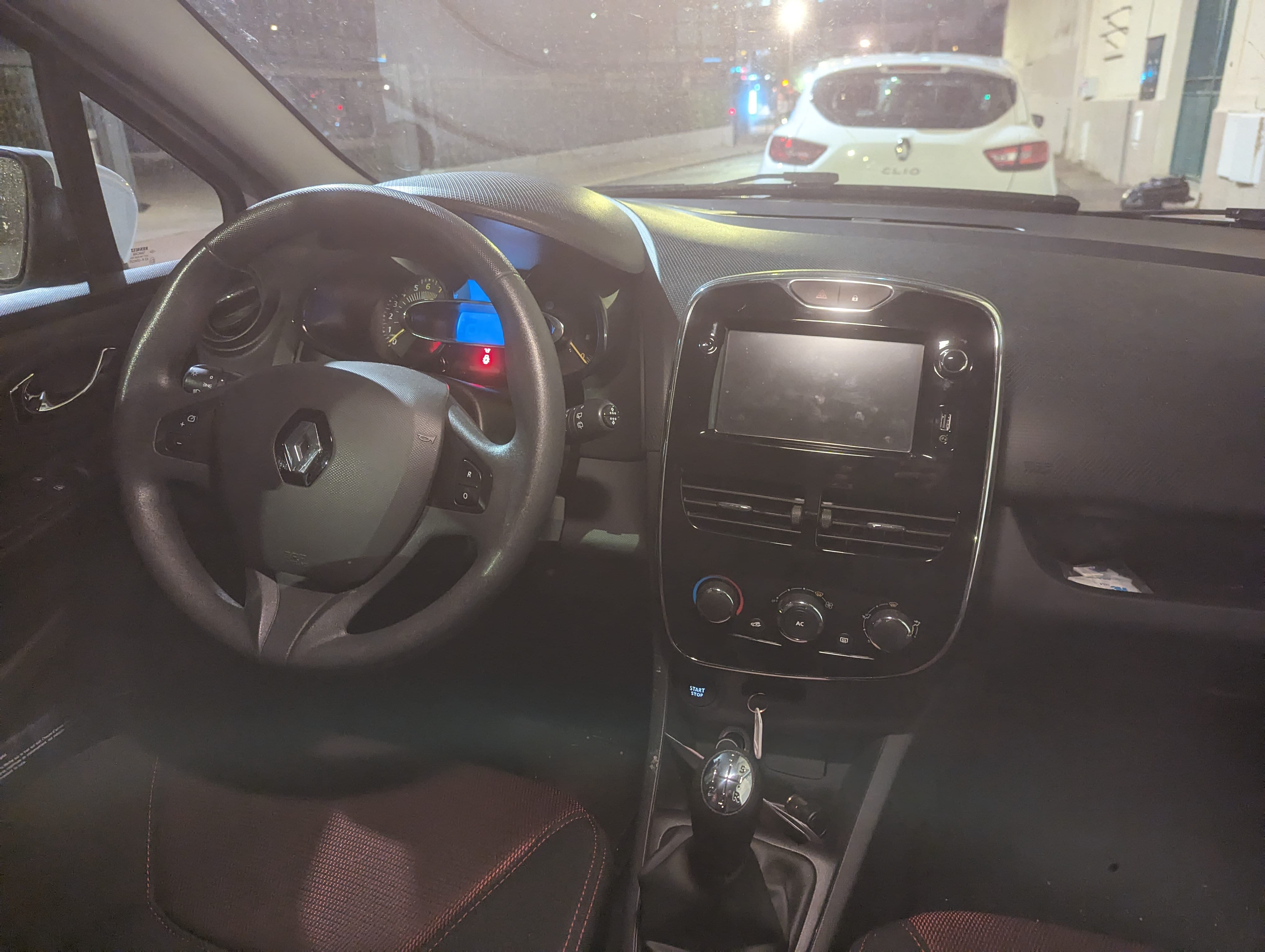 Renault Clio Estate avec Régulateur de vitesse