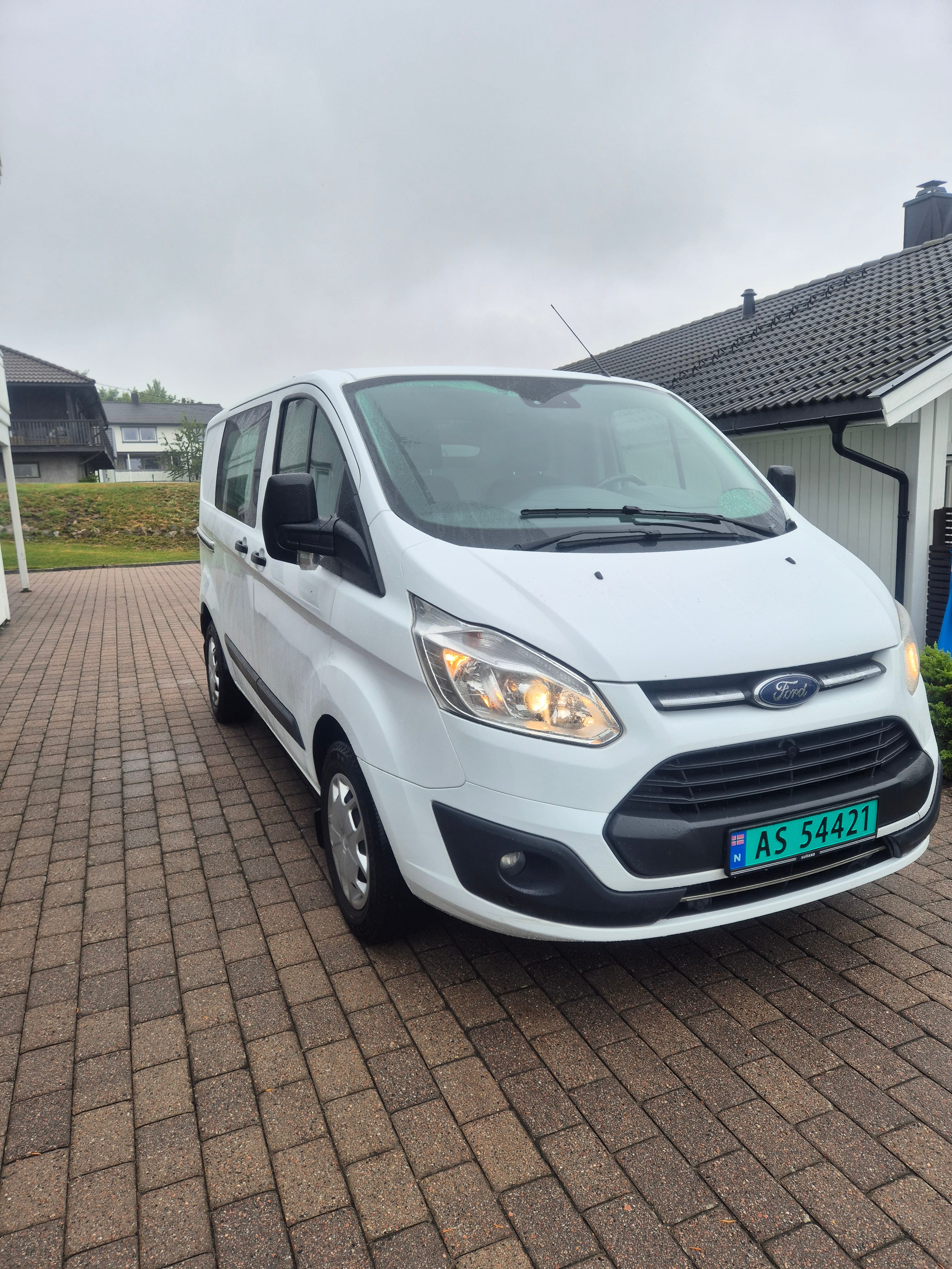 Ford Transit Custom Varebil, 2017, Diesel, automatisk