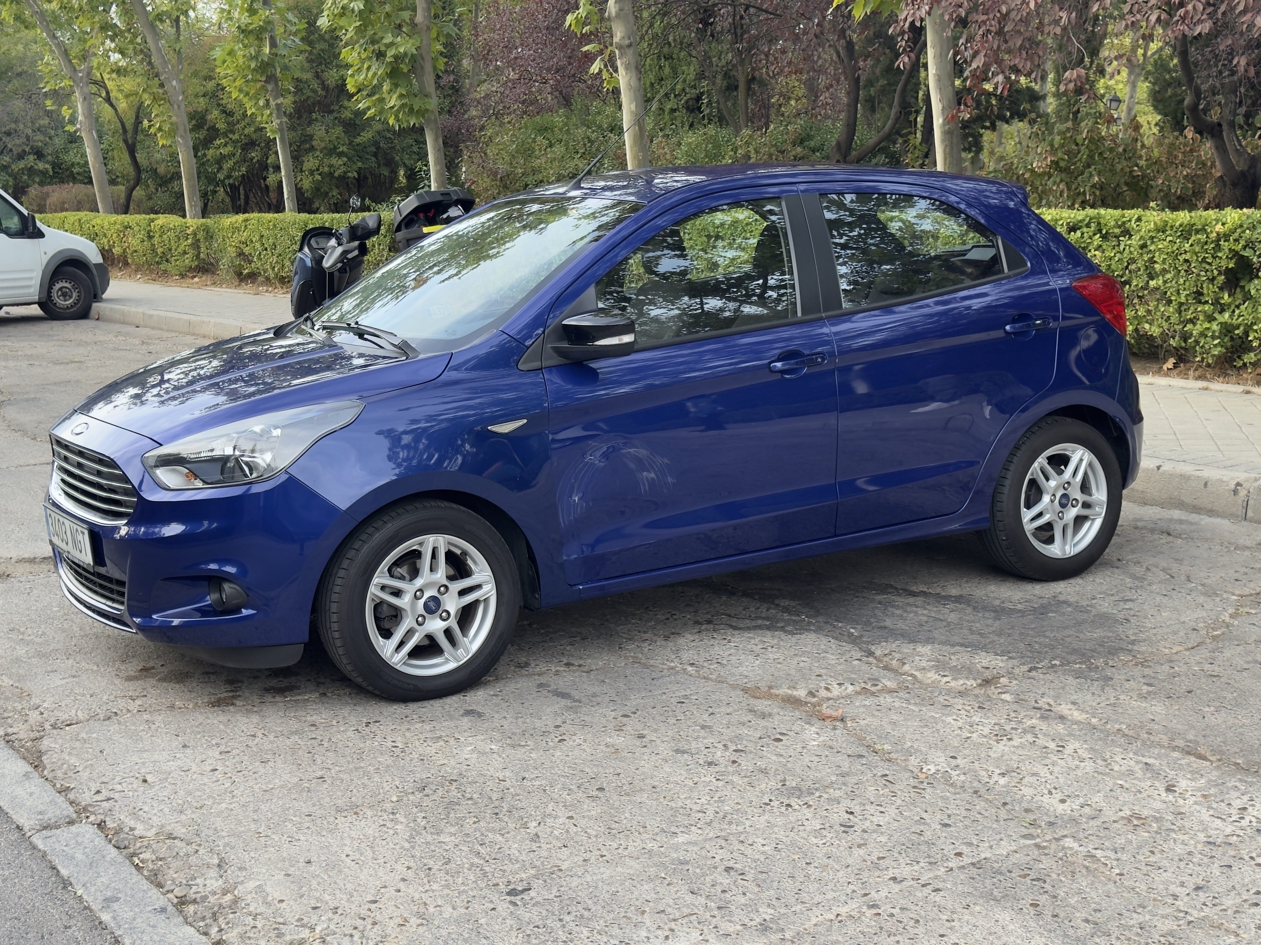 Ford KA+, 2017, Gasolina 95
