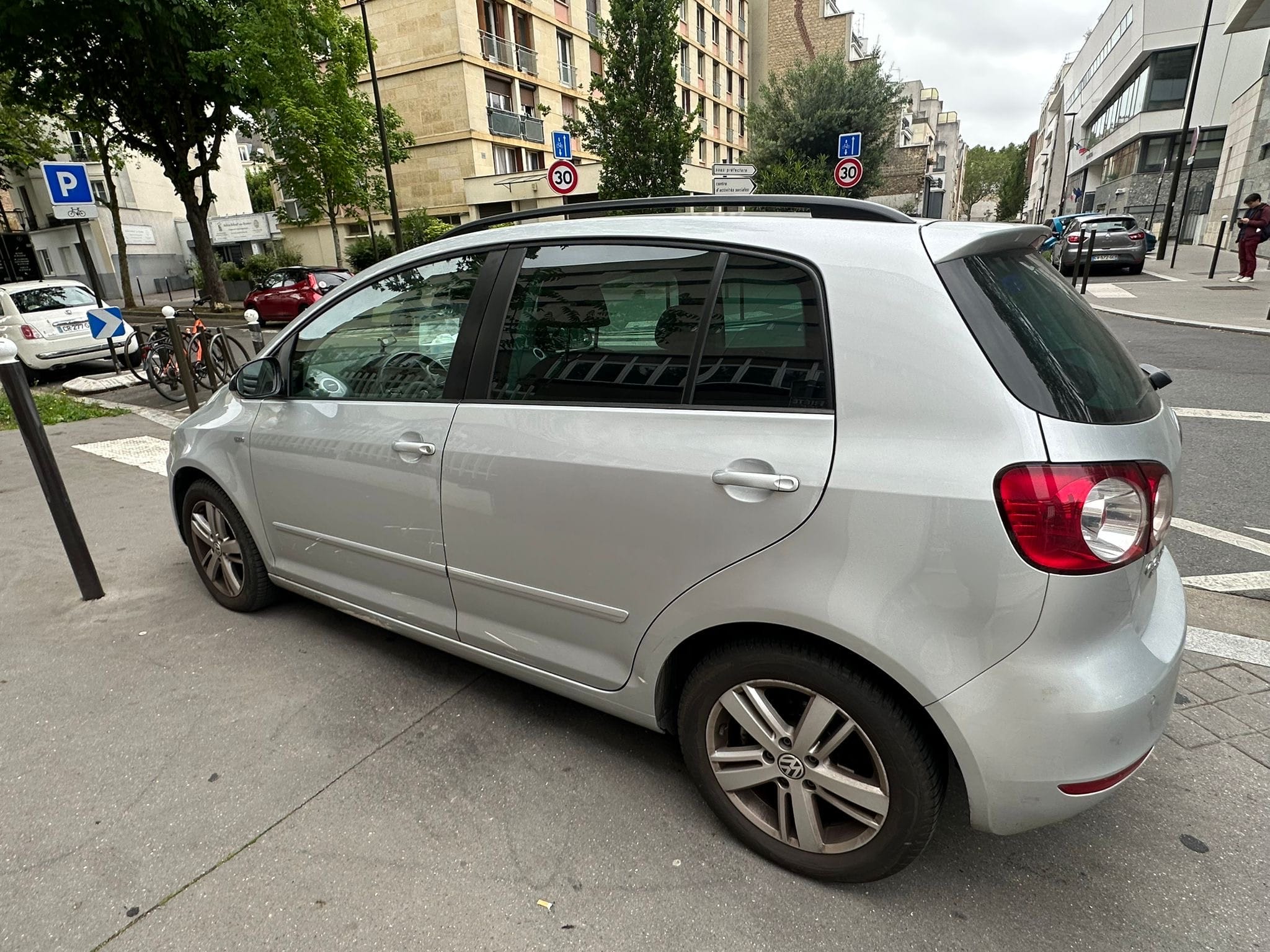 Volkswagen Golf avec Climatisation