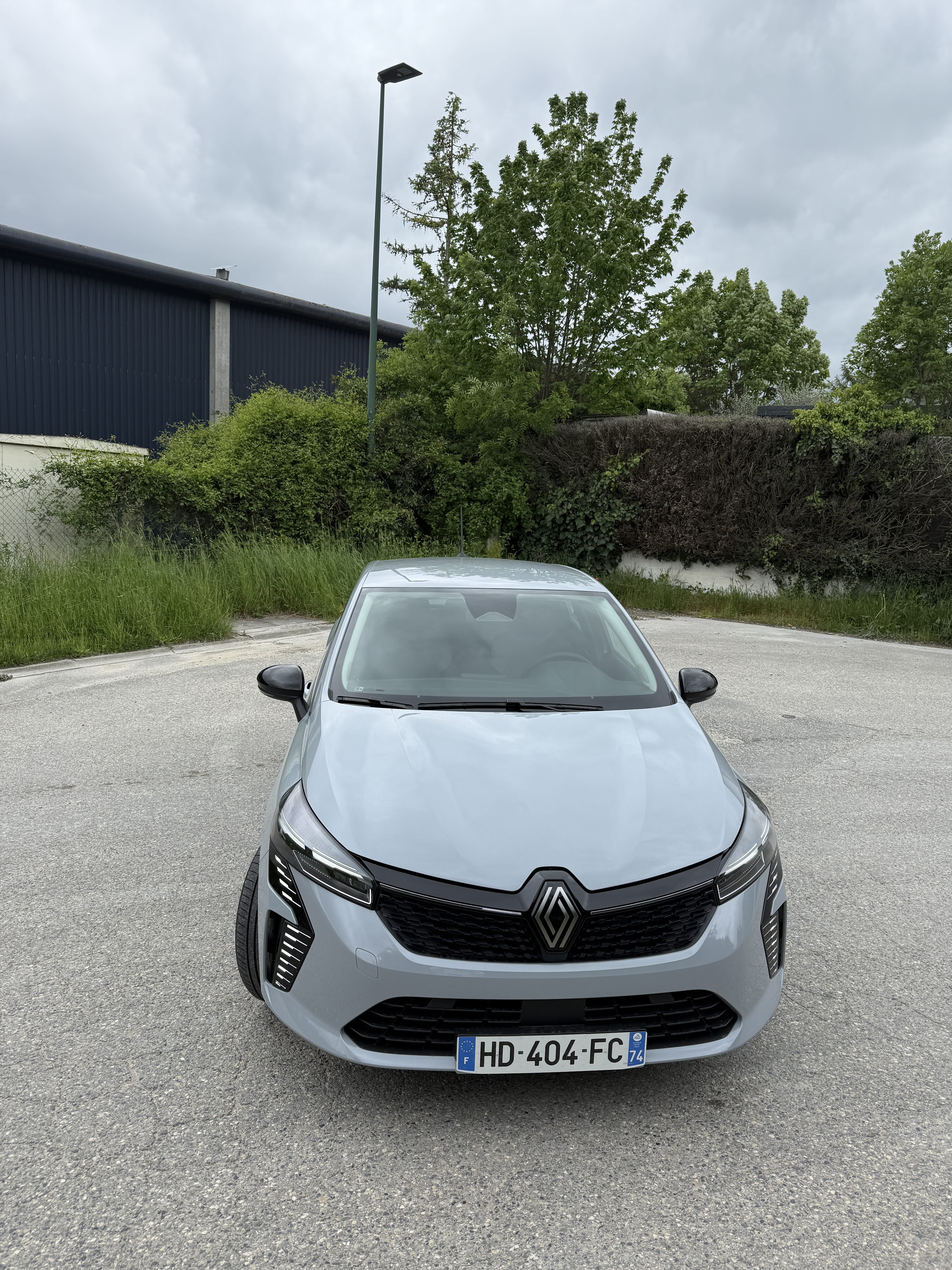 Renault Clio E-tech, 2025, Essence 95, automatique