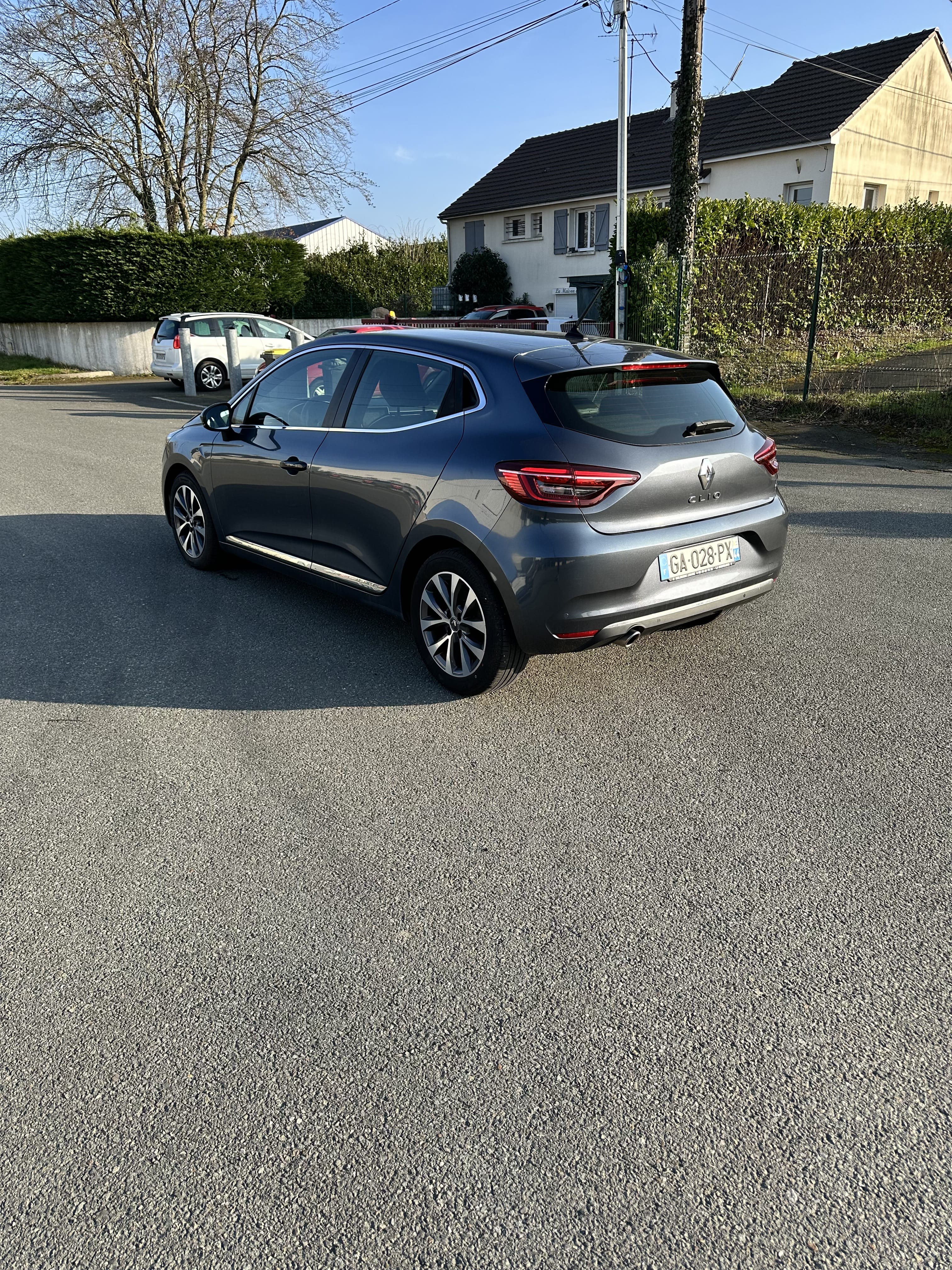 Renault Clio avec Régulateur de vitesse