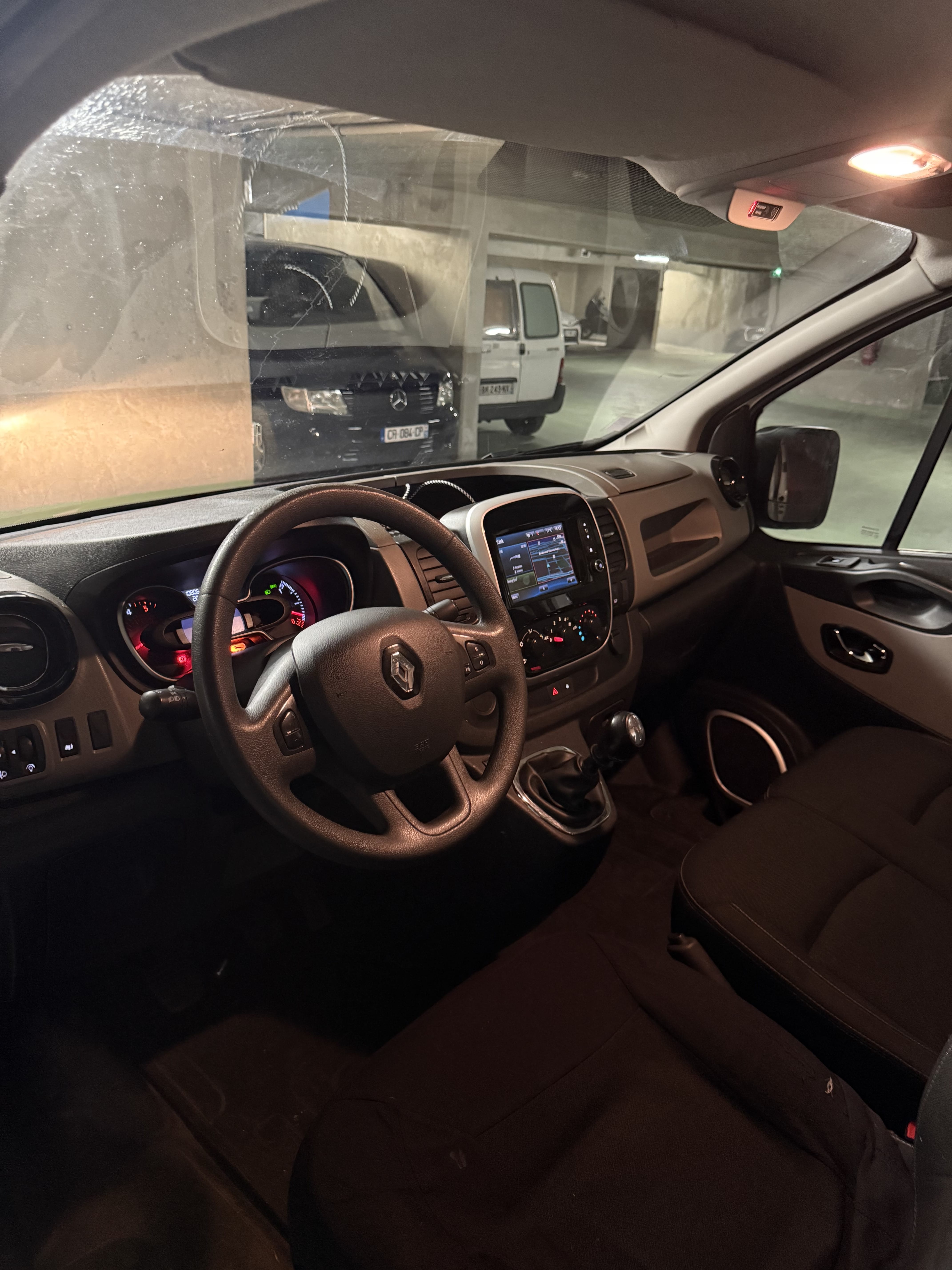 Renault Trafic avec Apple CarPlay