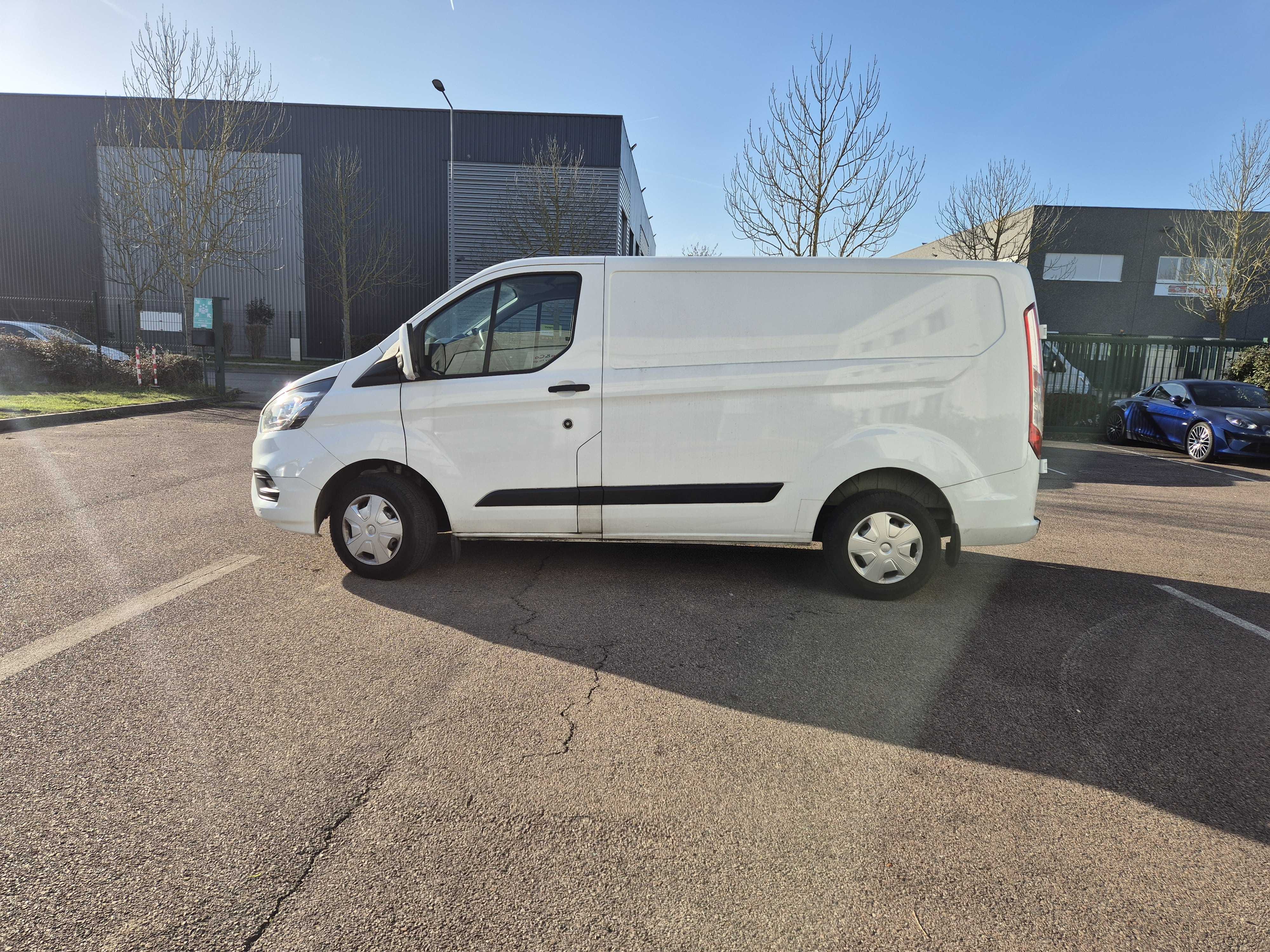 Ford Transit Custom Fourgon avec Climatisation
