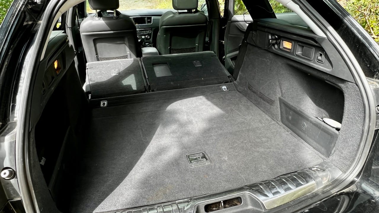 Peugeot 508 SW 2.0 avec Apple CarPlay