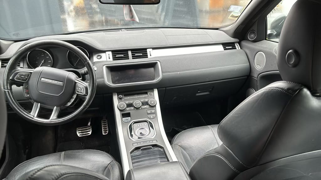 Land-Rover Range Rover Evoque avec GPS