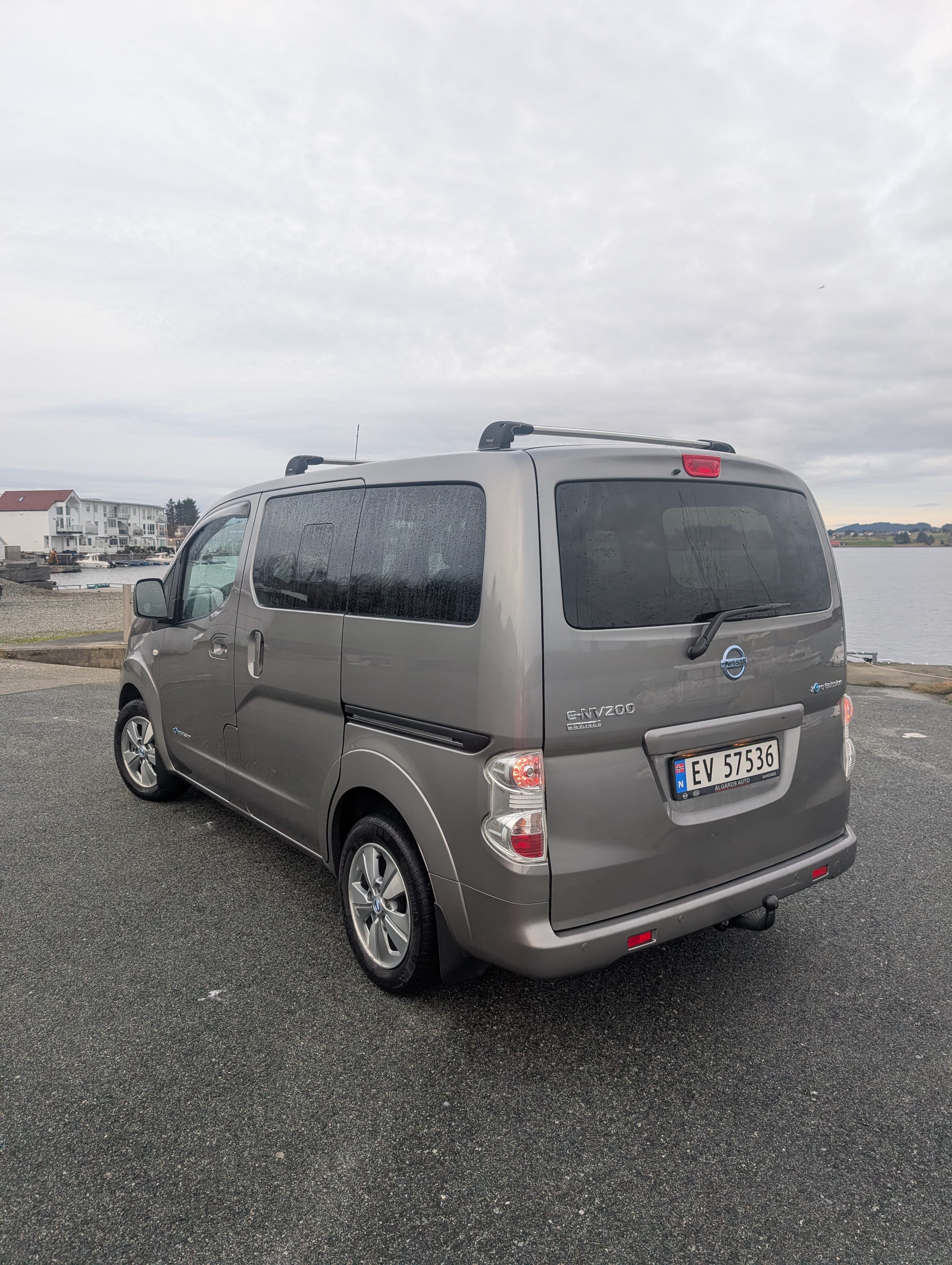 Nissan e-NV200 Evalia with GPS