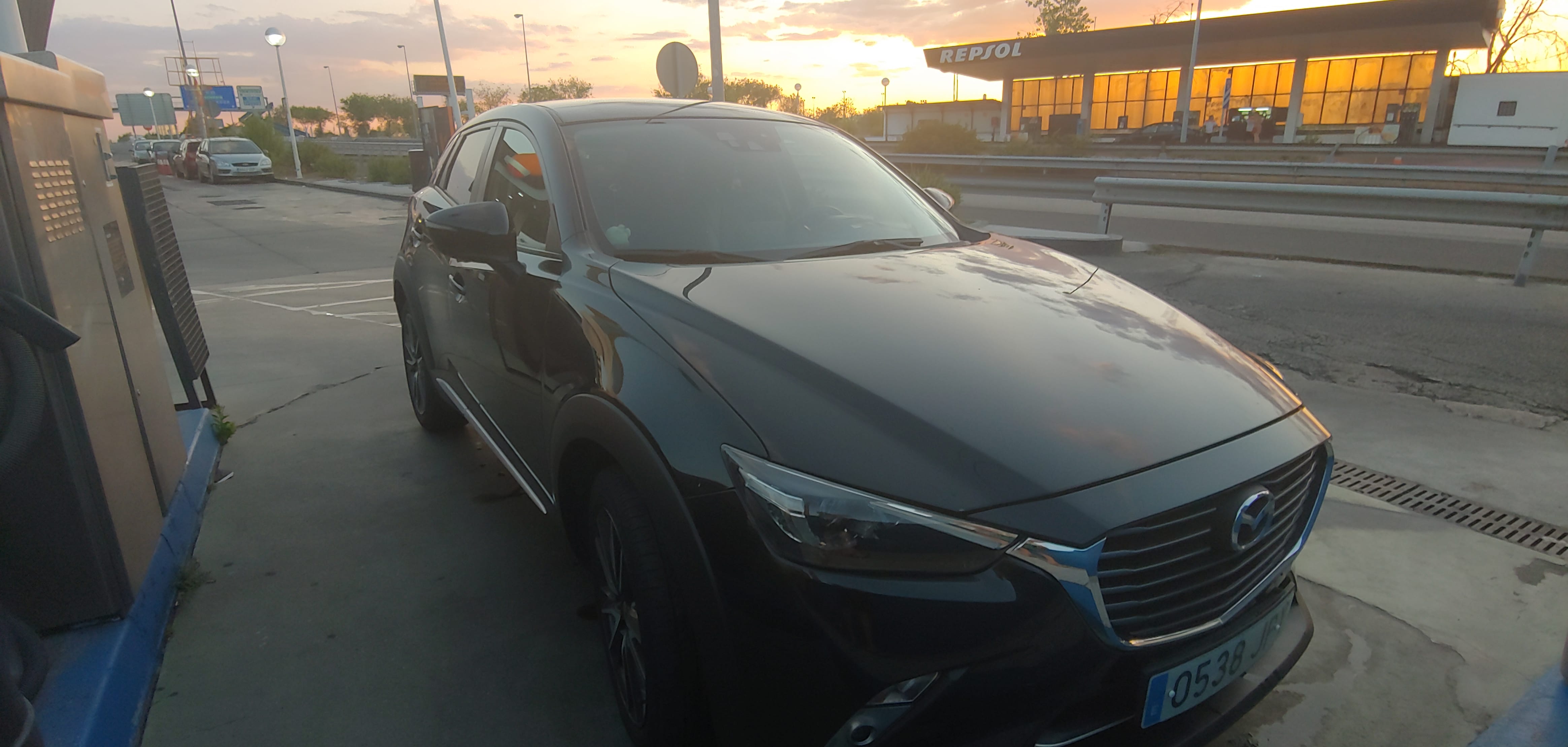 Mazda CX-3 2.0 luxury con Cadenas para la nieve