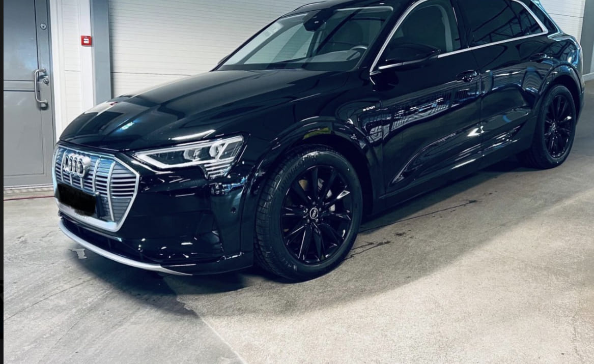 Audi e-tron, 2019, Electric, automatic