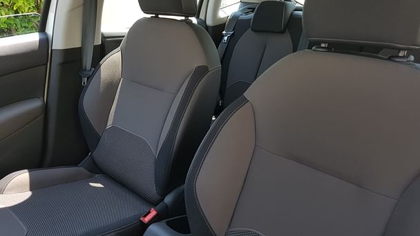 Citroen C3 1.4 HDI Clim (parking de la Gare) avec Entrée audio / iPod