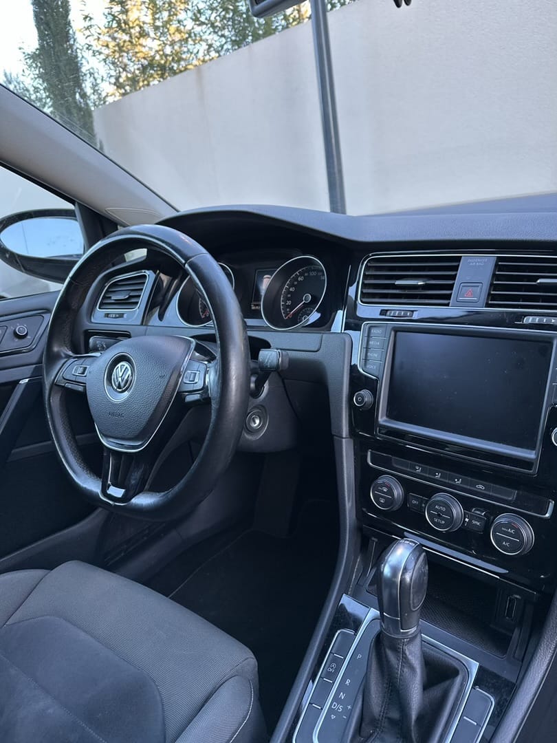 Volkswagen Golf Golf 7 2.0L TDi 150cv avec GPS