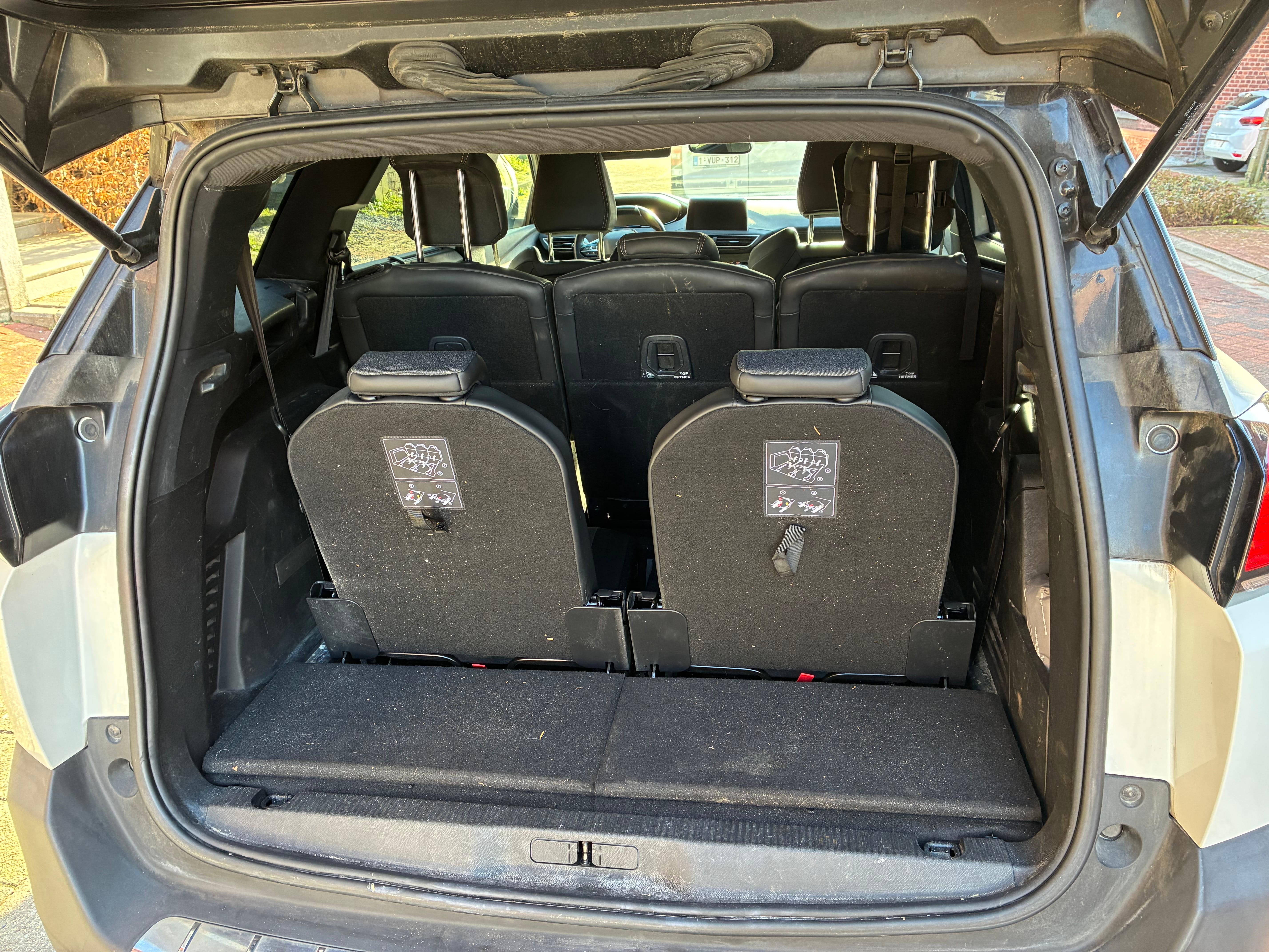 Peugeot 5008 GT Essence 7 places avec Apple CarPlay