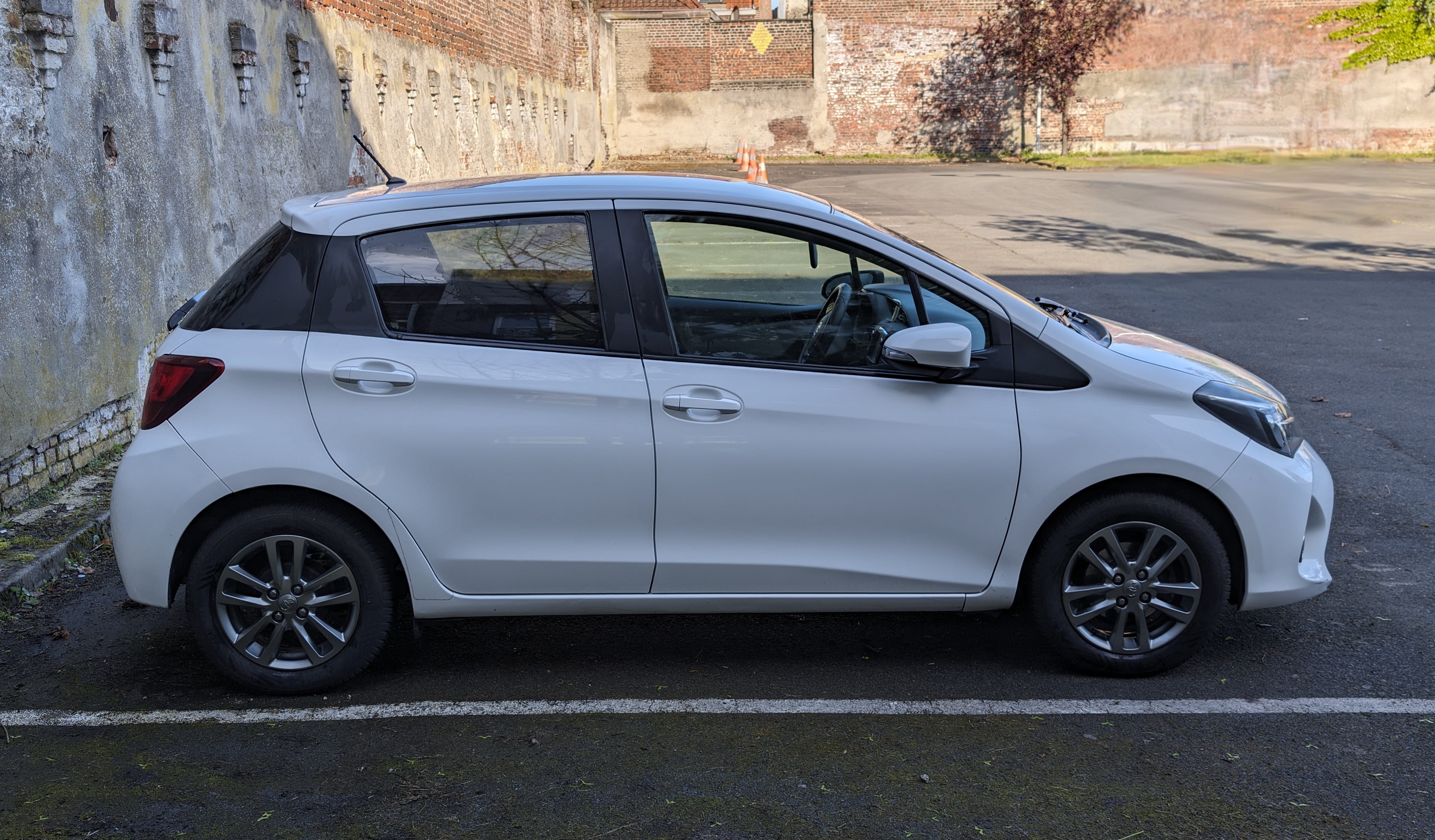 Toyota Yaris  crit'air 1, 69 cv avec Climatisation