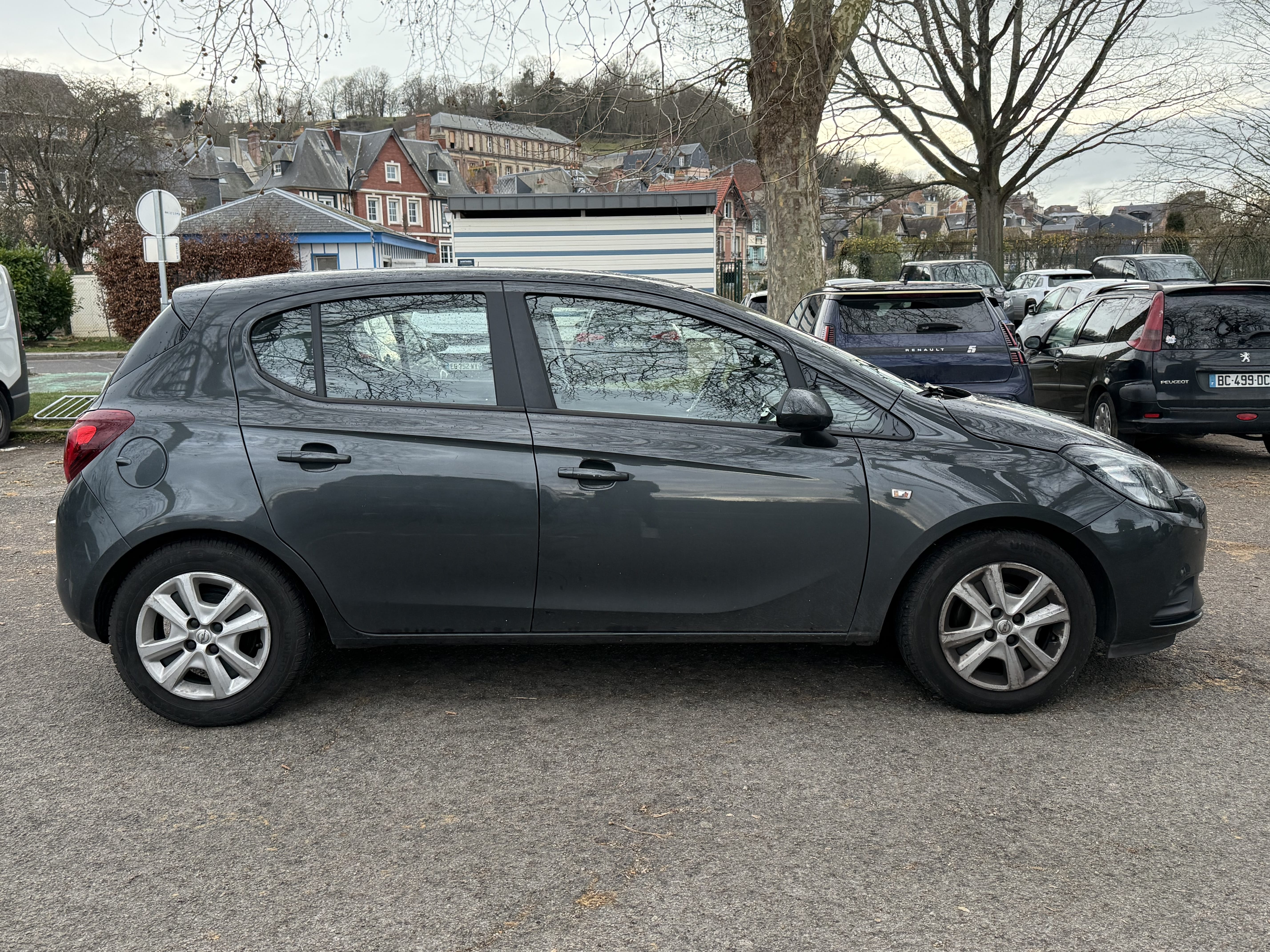 Opel Corsa avec Climatisation