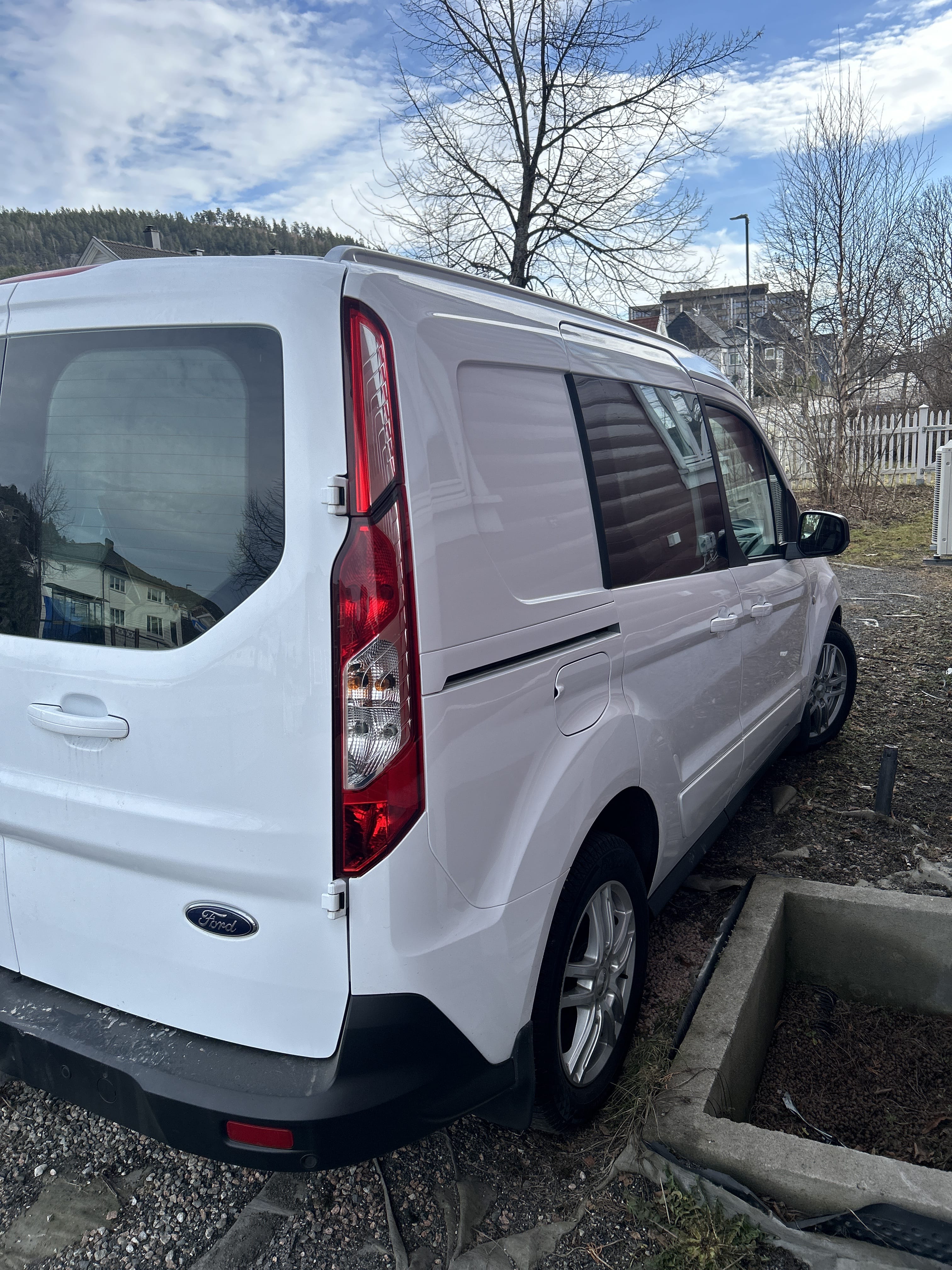 Ford Transit Connect med Aircondition