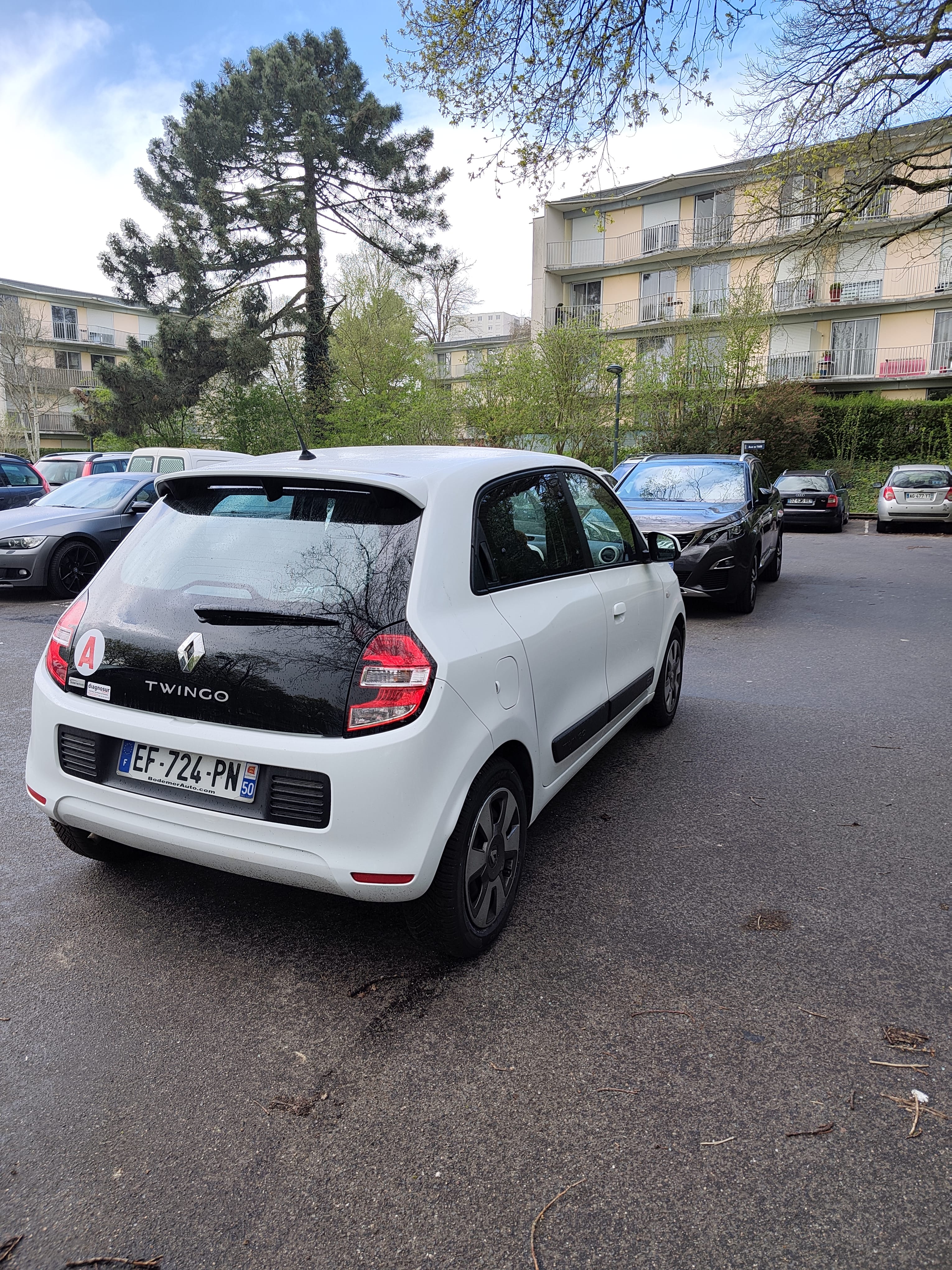 Renault Twingo III 1.0 sce avec Audio Bluetooth